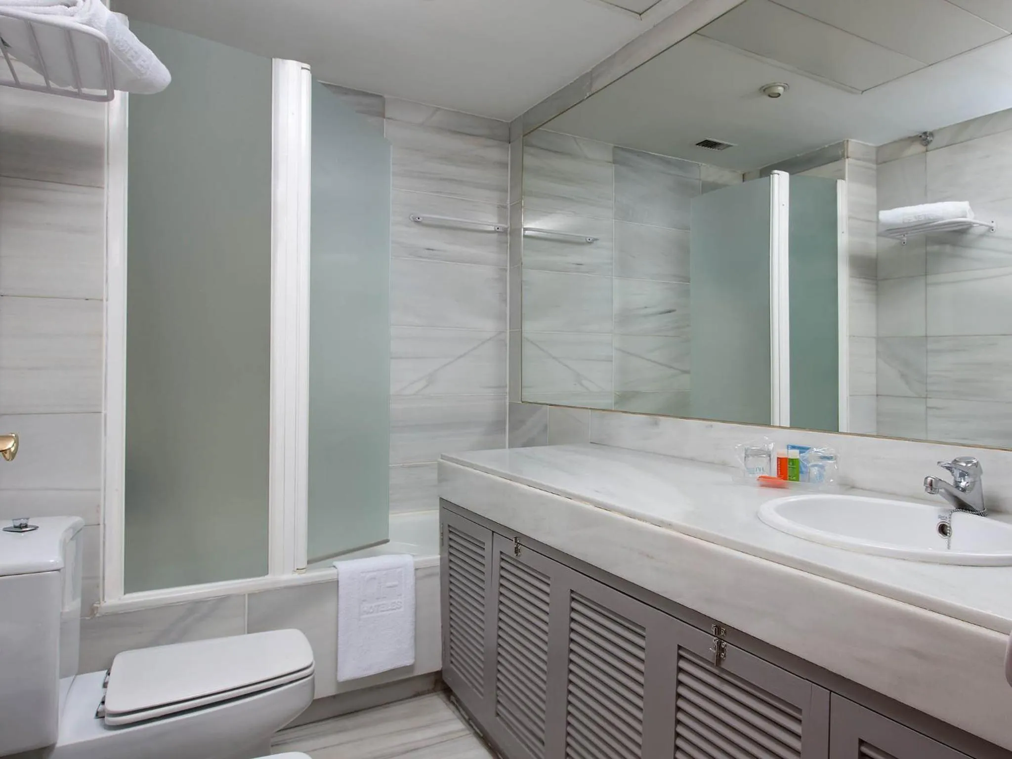 Bedroom in TH Aravaca