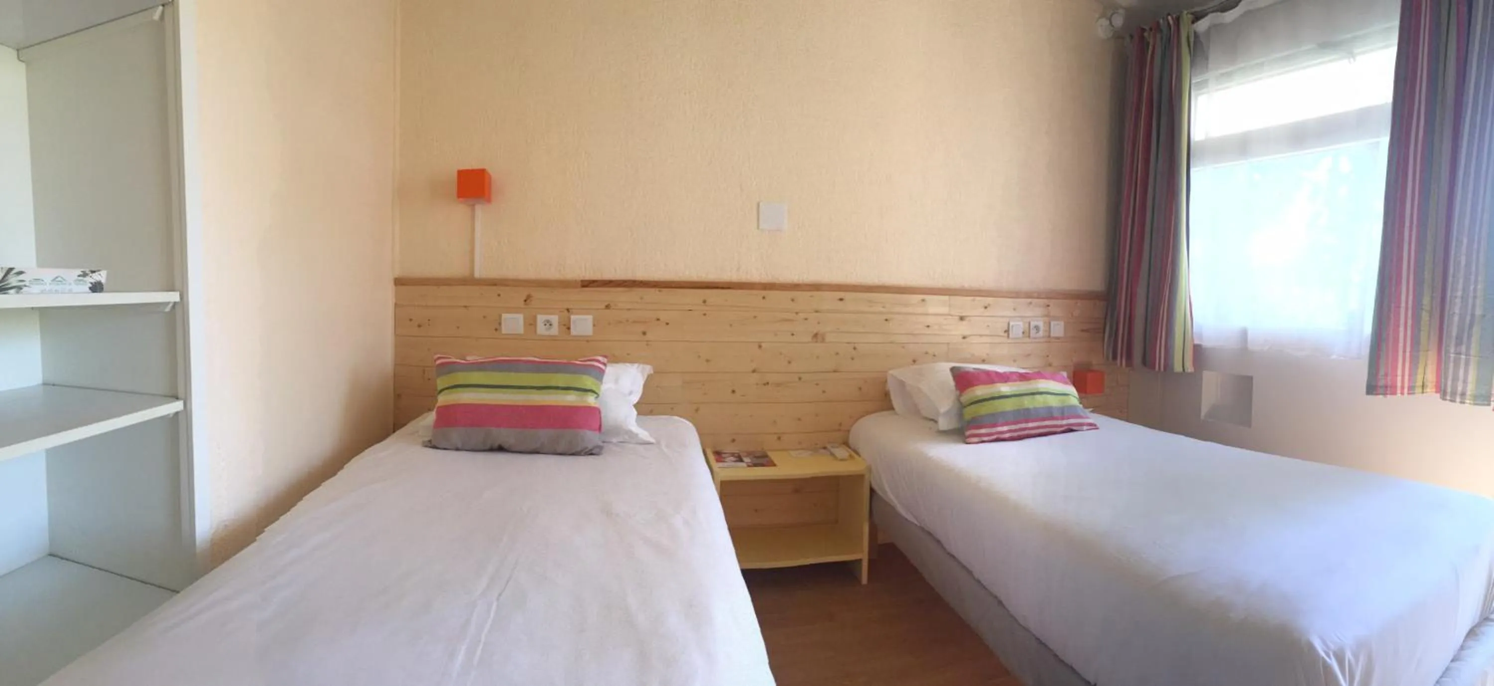 Photo of the whole room, Bed in Résidence Thibaud