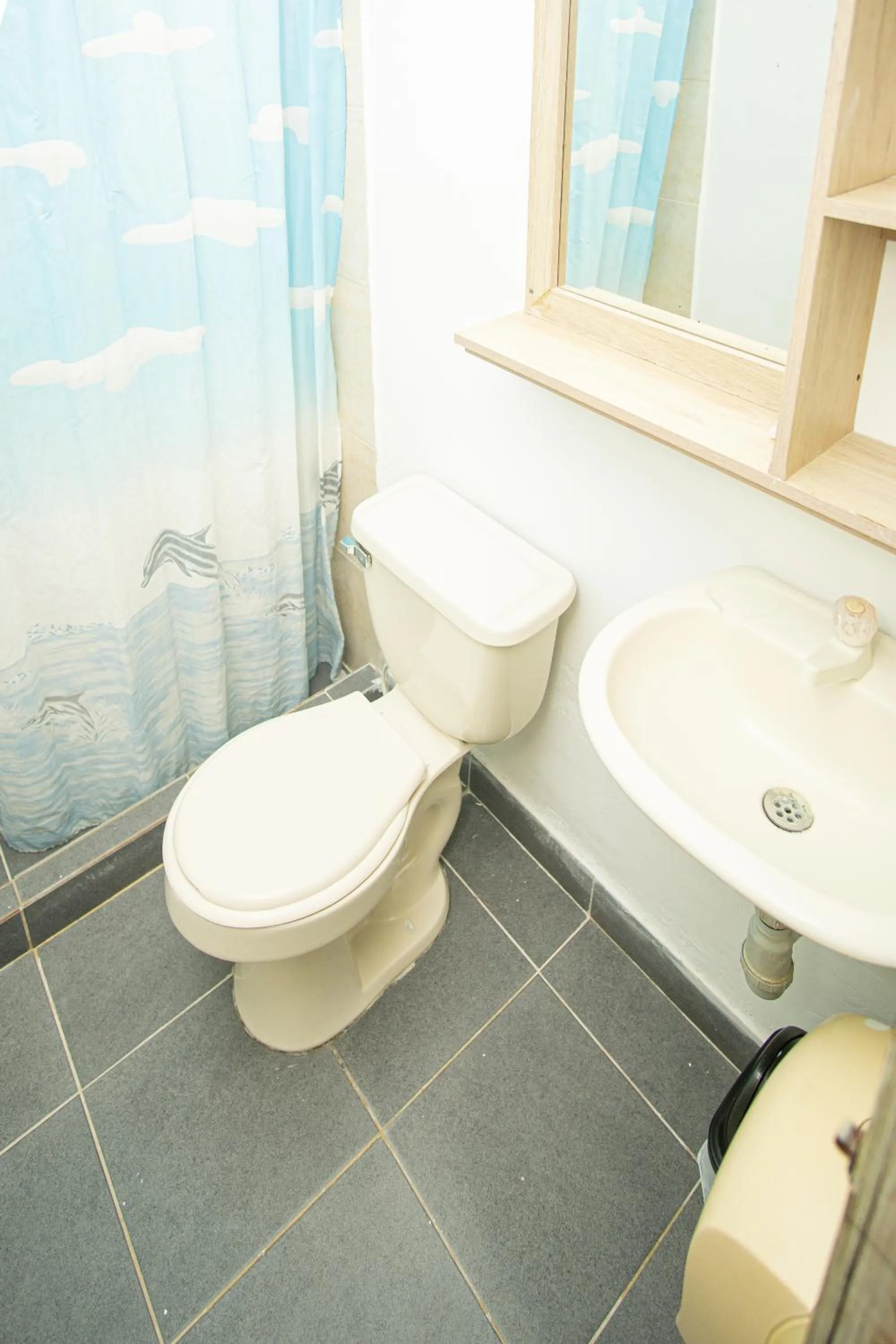 Shower in Hotel Playa Divina