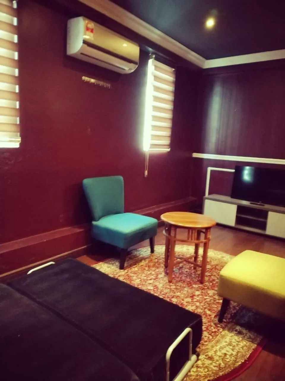 TV and multimedia, Bed in Grand Illusyin