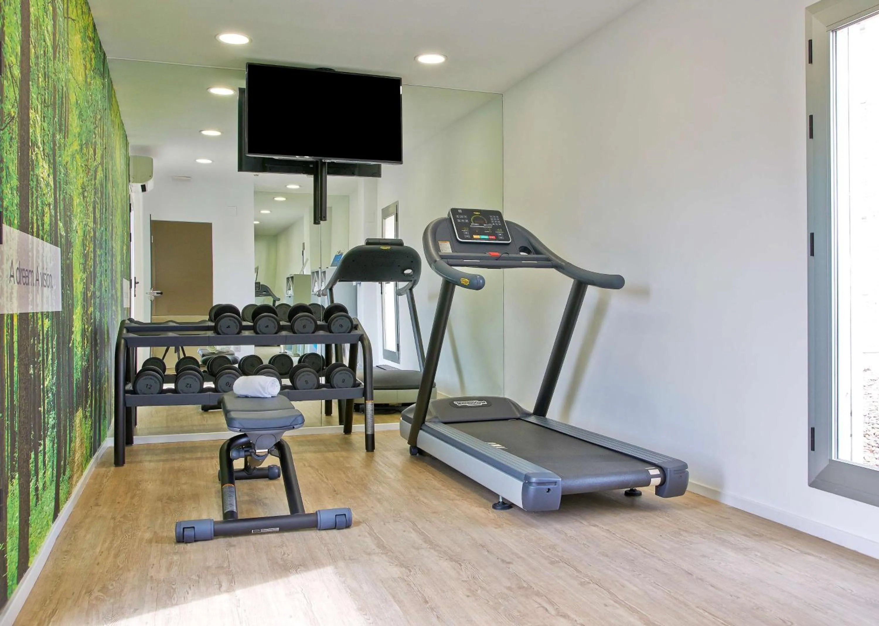 Spa and wellness centre/facilities in NH Ciudad de Zaragoza