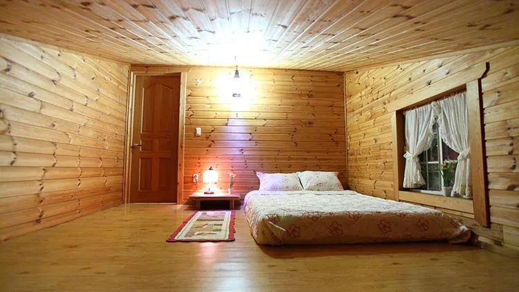 Bed in Ggotmuche Pension