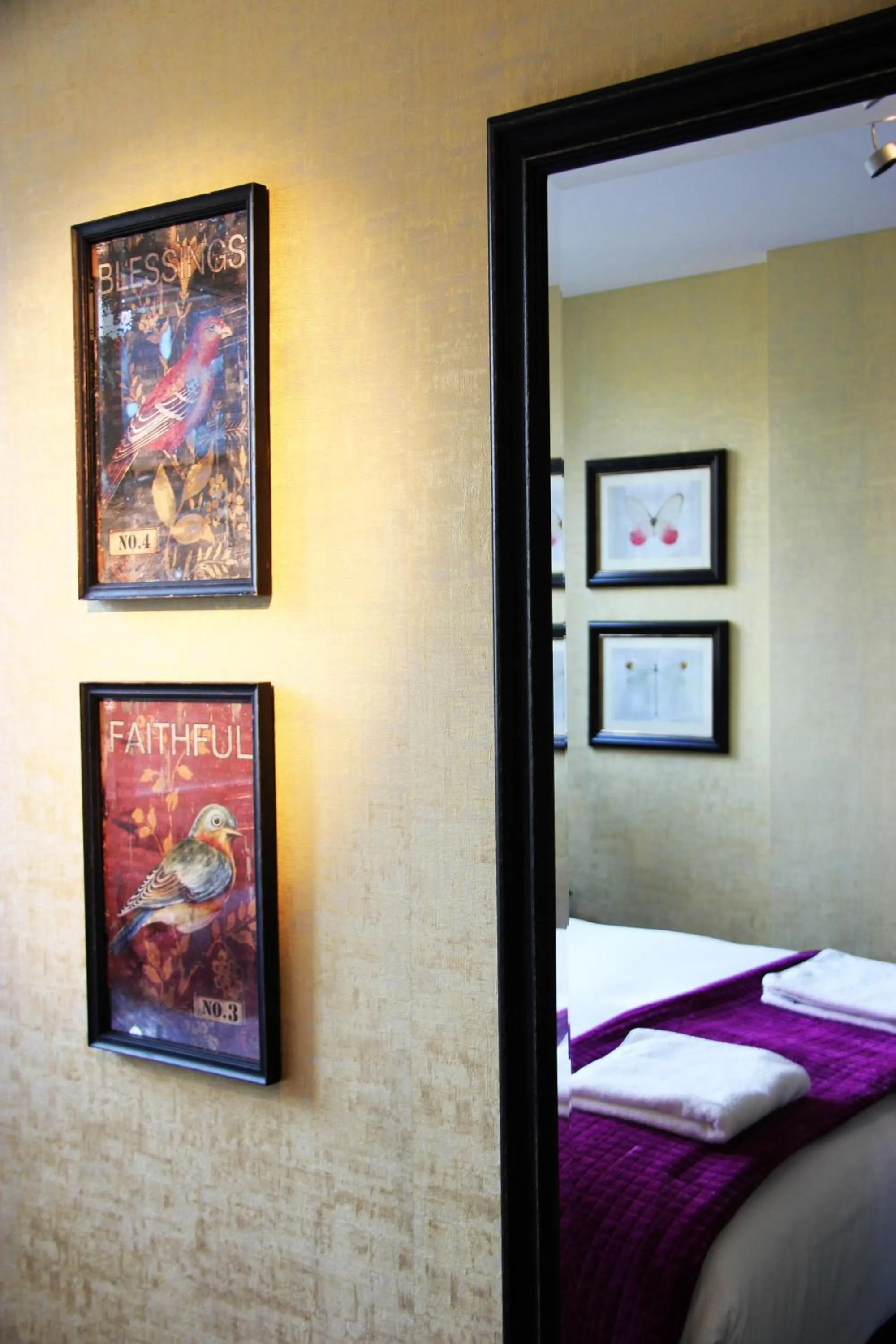 Bed in House of Freddy