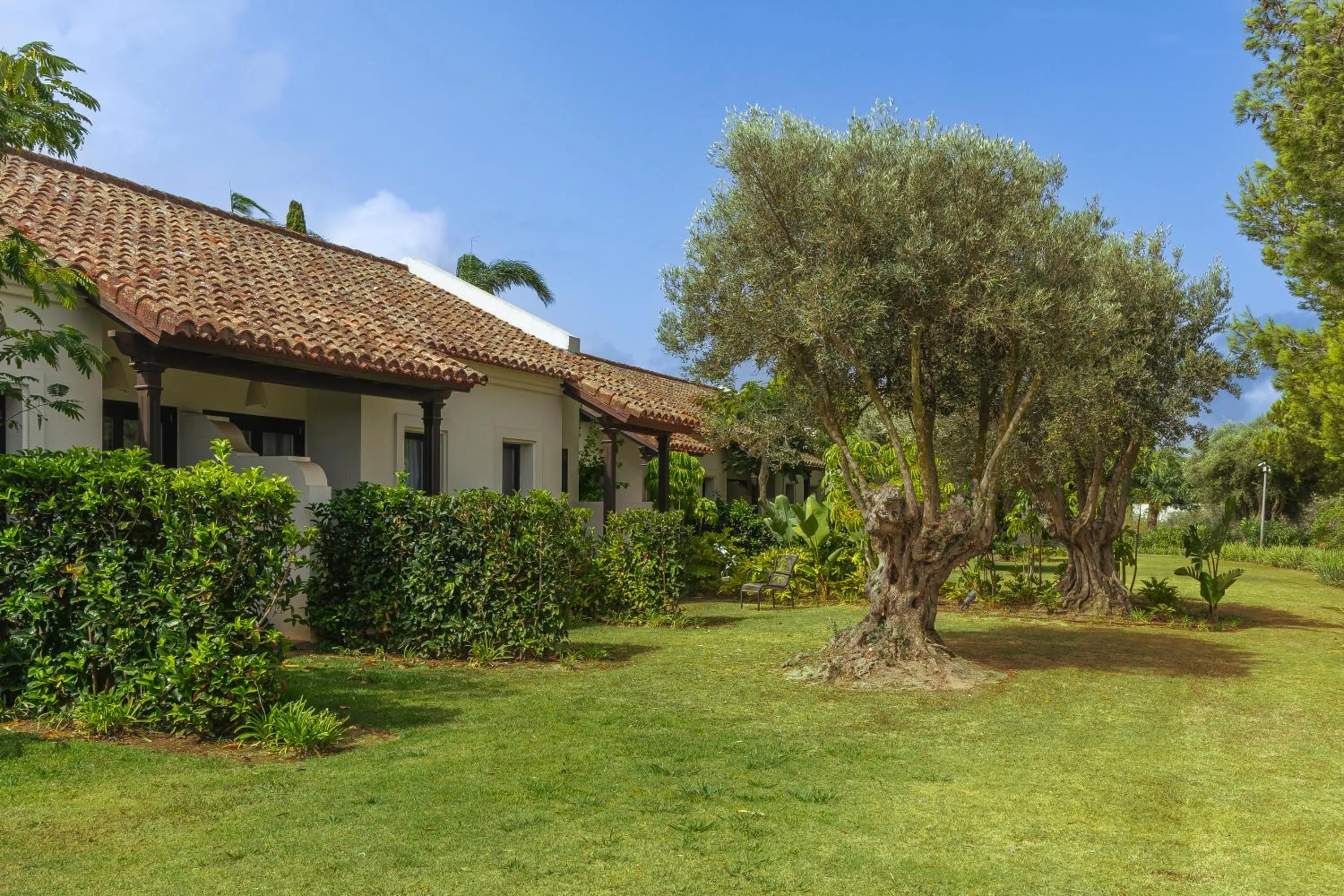 Property building in SO/ Sotogrande Spa & Golf Resort Hotel