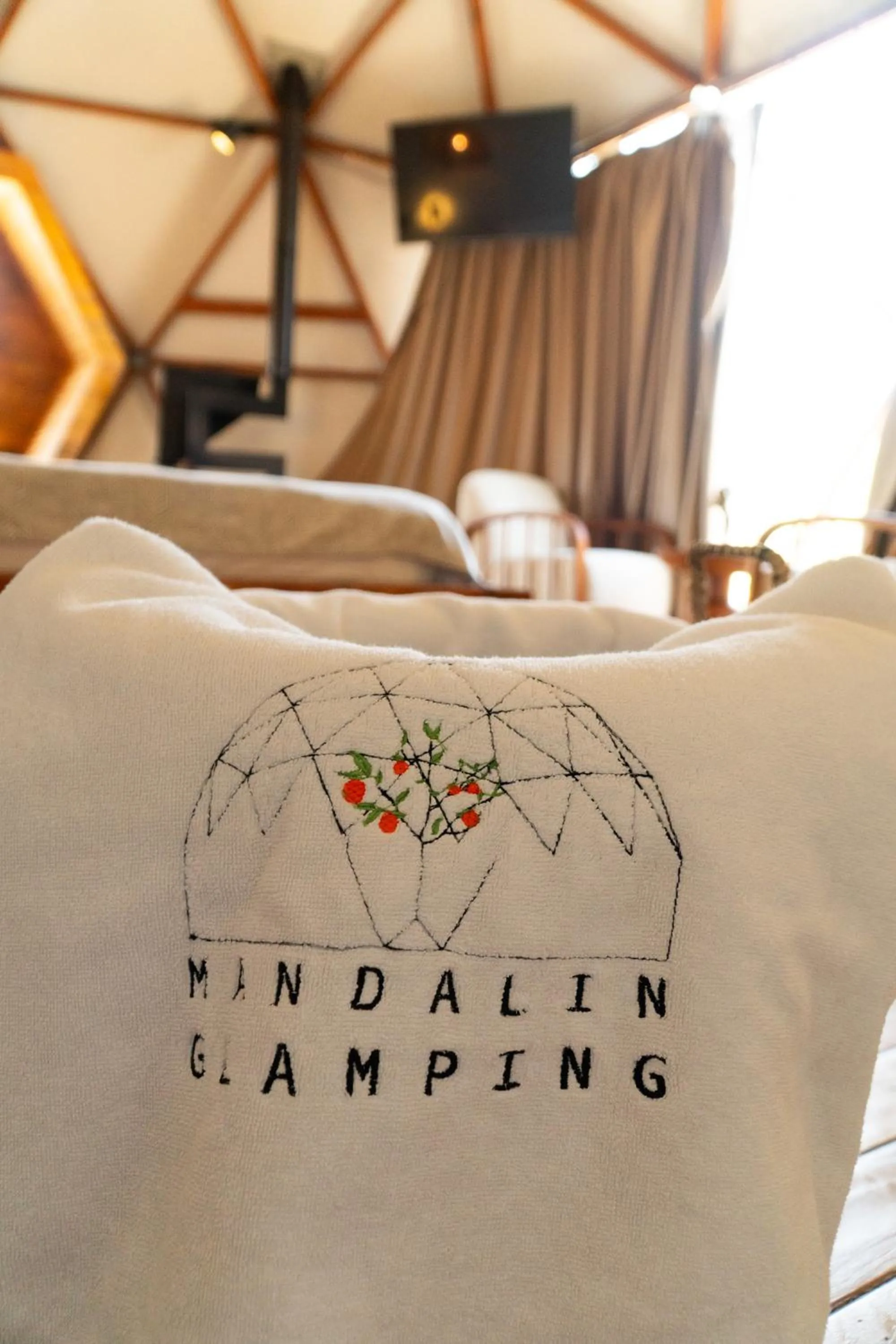 Bed in Mandalin Glamping