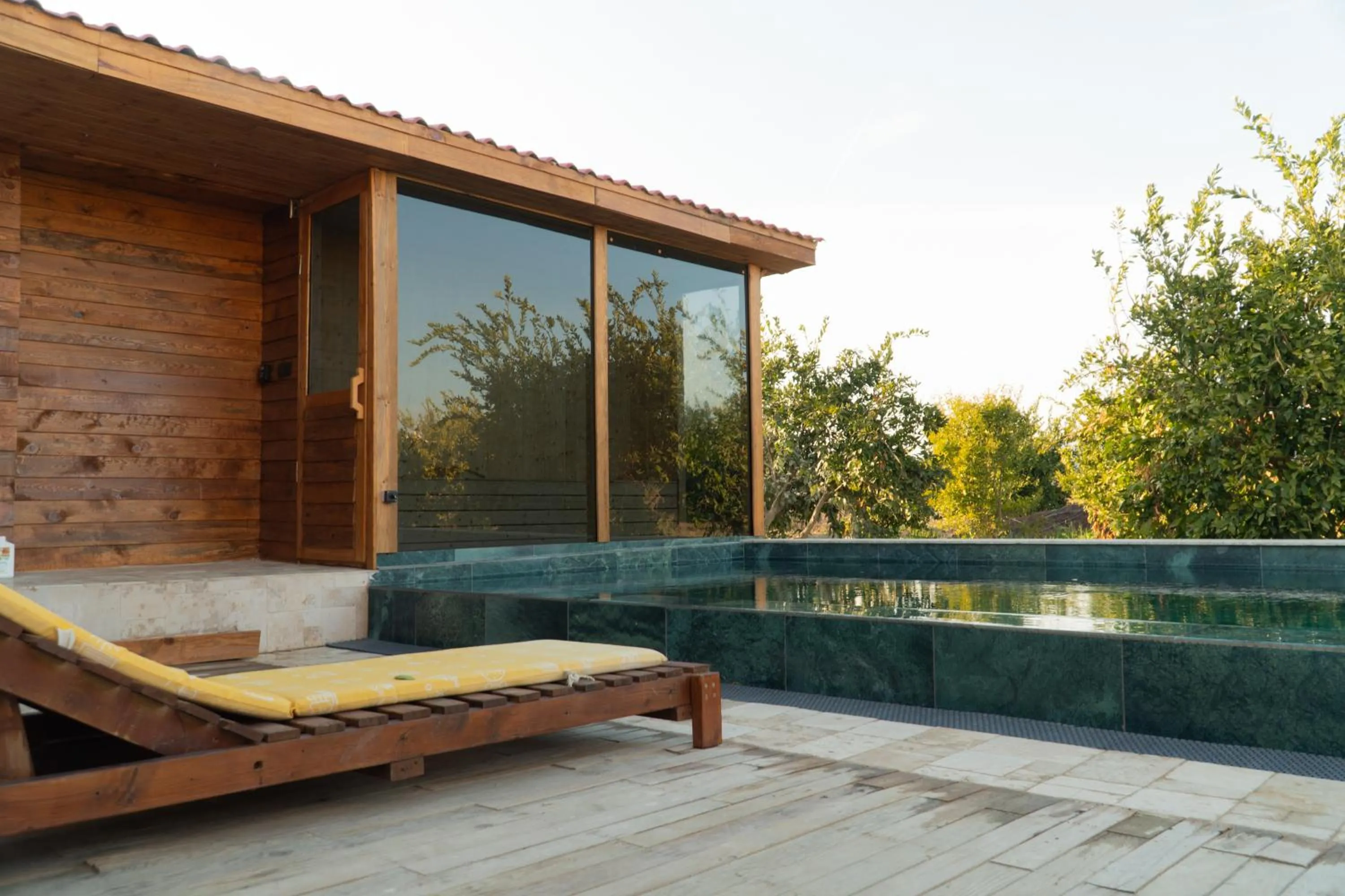 Patio in Mandalin Glamping