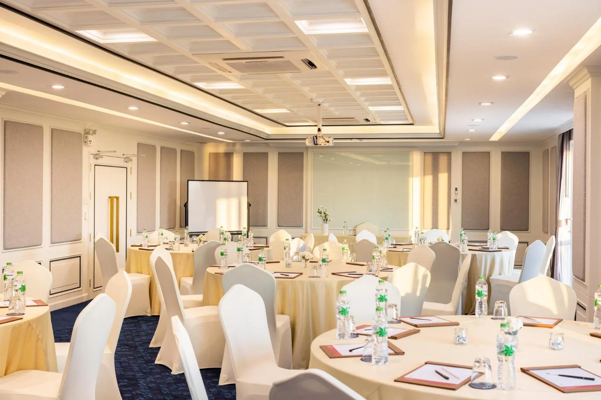 Meeting/conference room in Eastin Hotel Vientiane