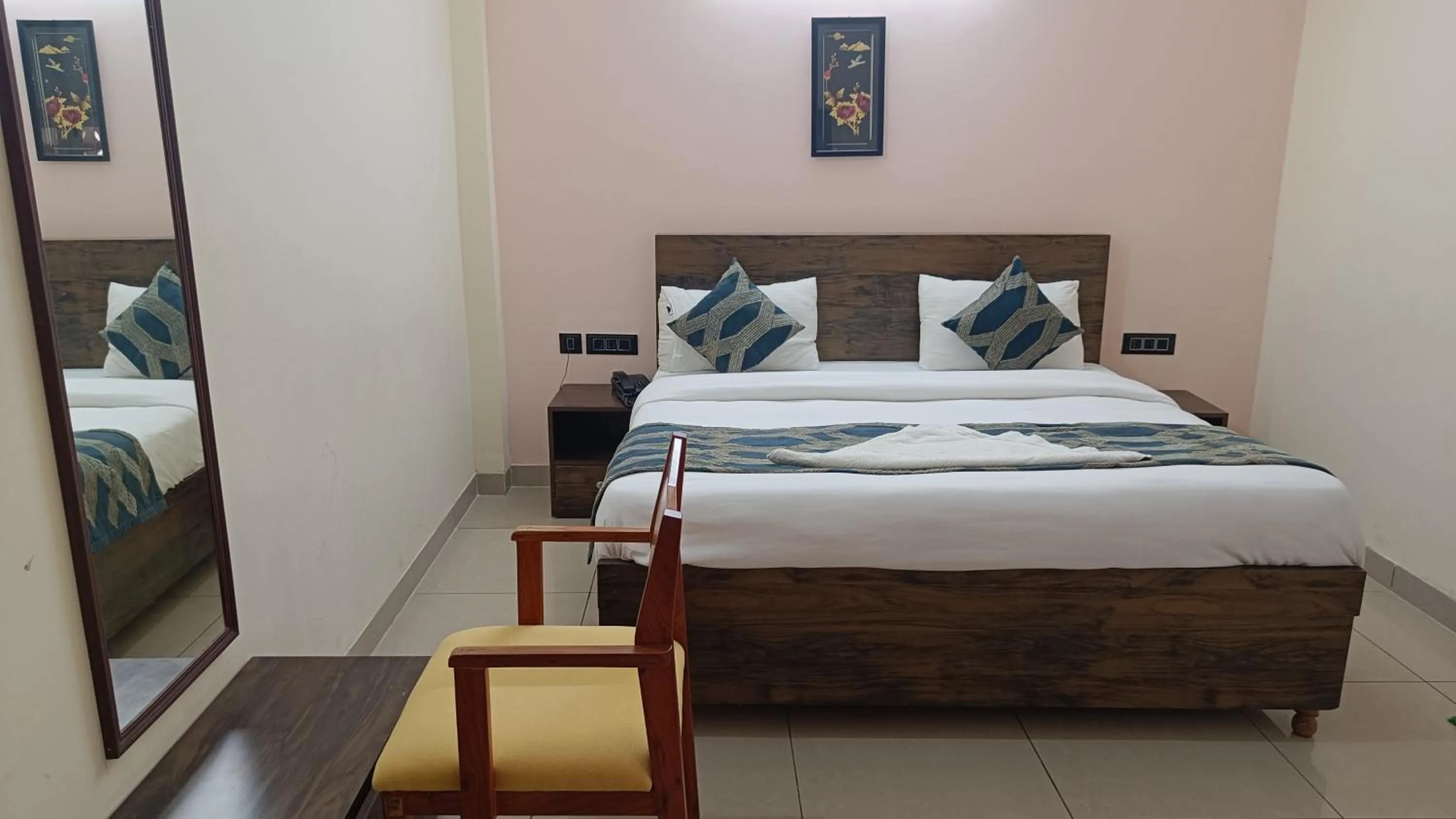 Photo of the whole room in White House Country Inn By PEARL Luxury Hotel In Jhajjar