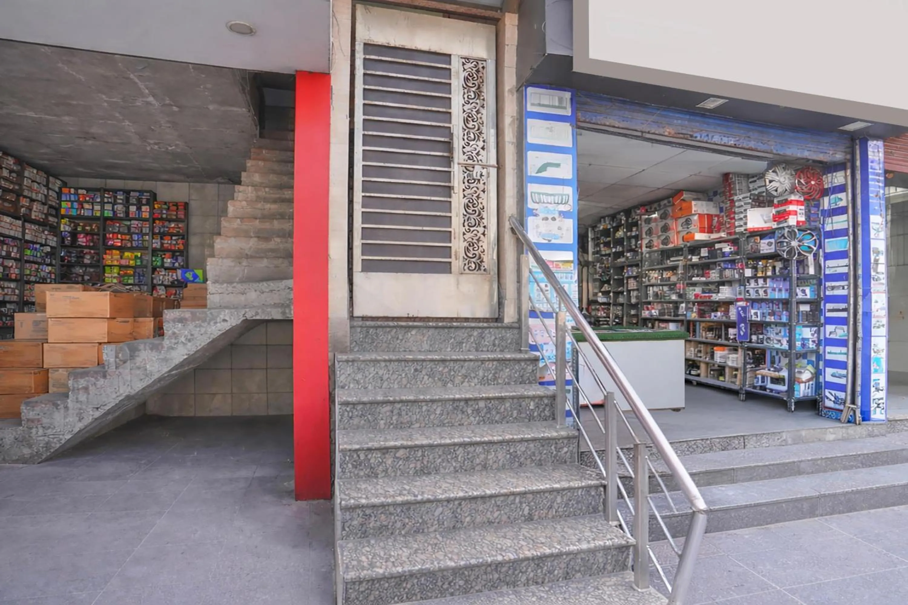 Facade/entrance in Collection O JK Temple Kanpur Formerly Yatika Inn