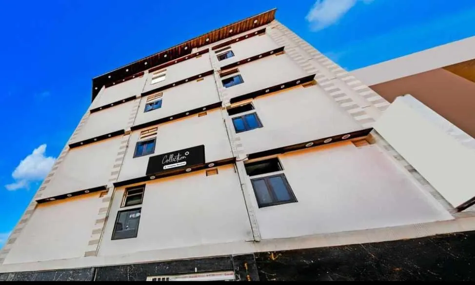 Facade/entrance in Collection O JK Temple Kanpur Formerly Yatika Inn