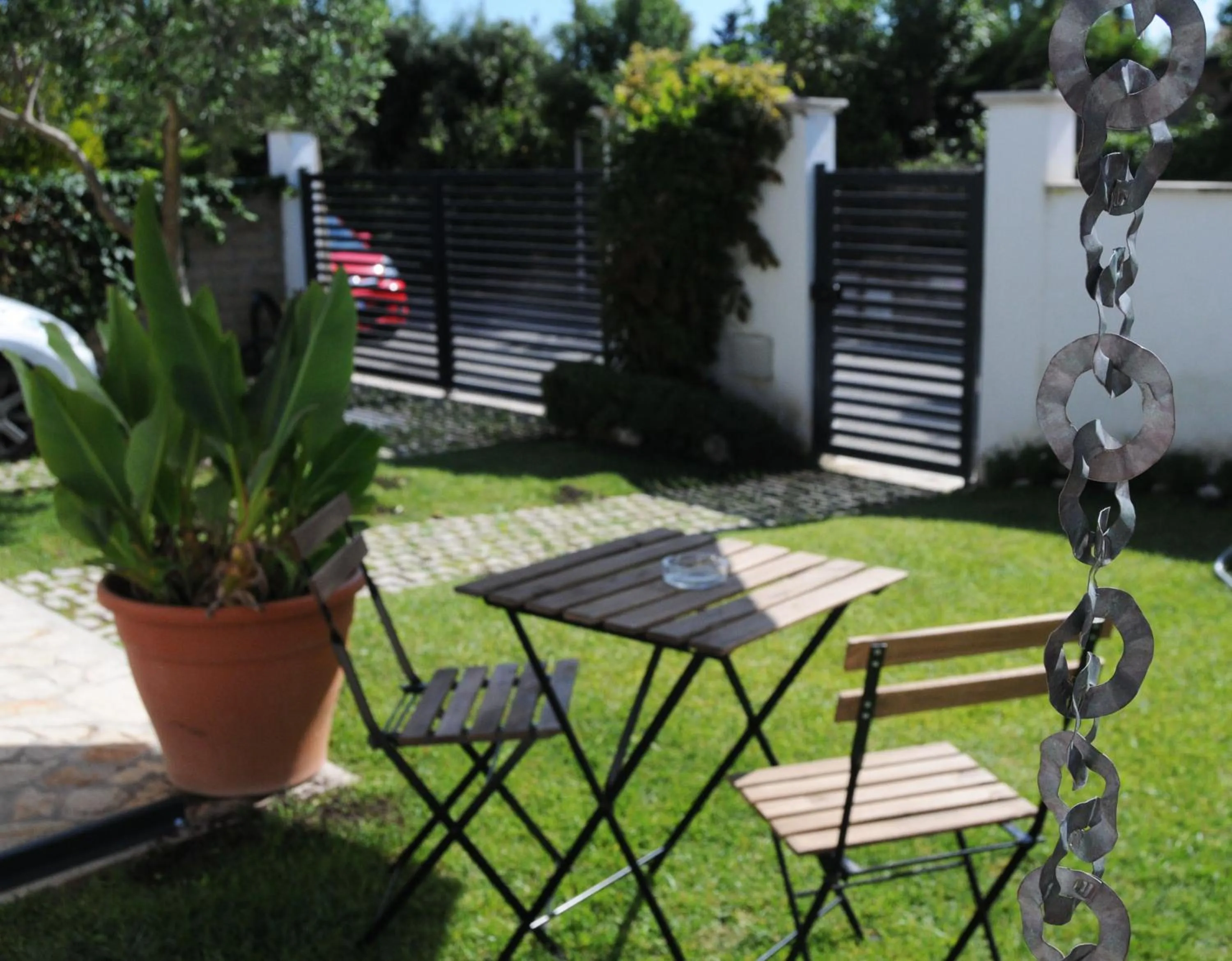 Garden in Gens Mundi B&B