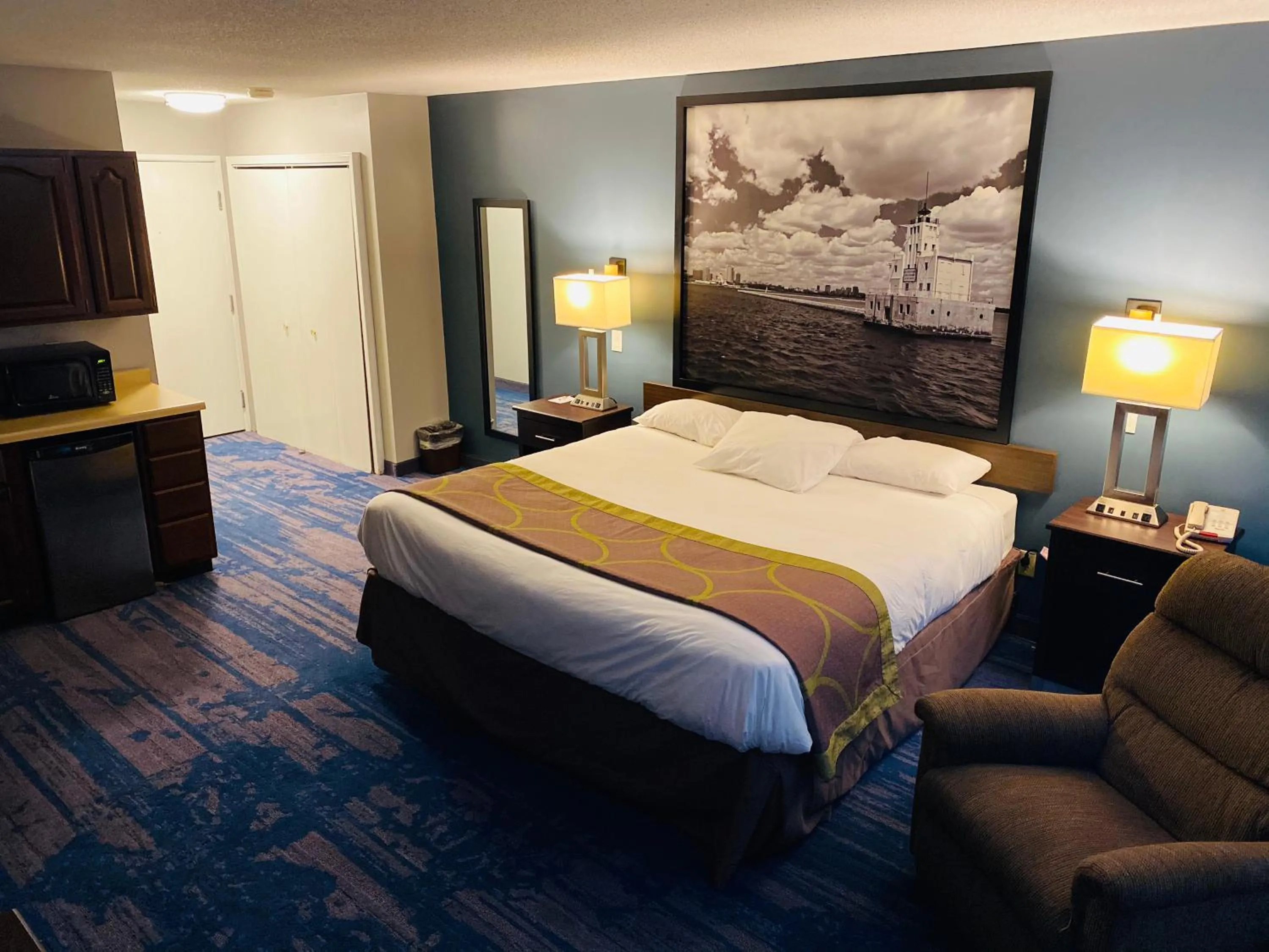 Super 8 by Wyndham Prairie Du Chien