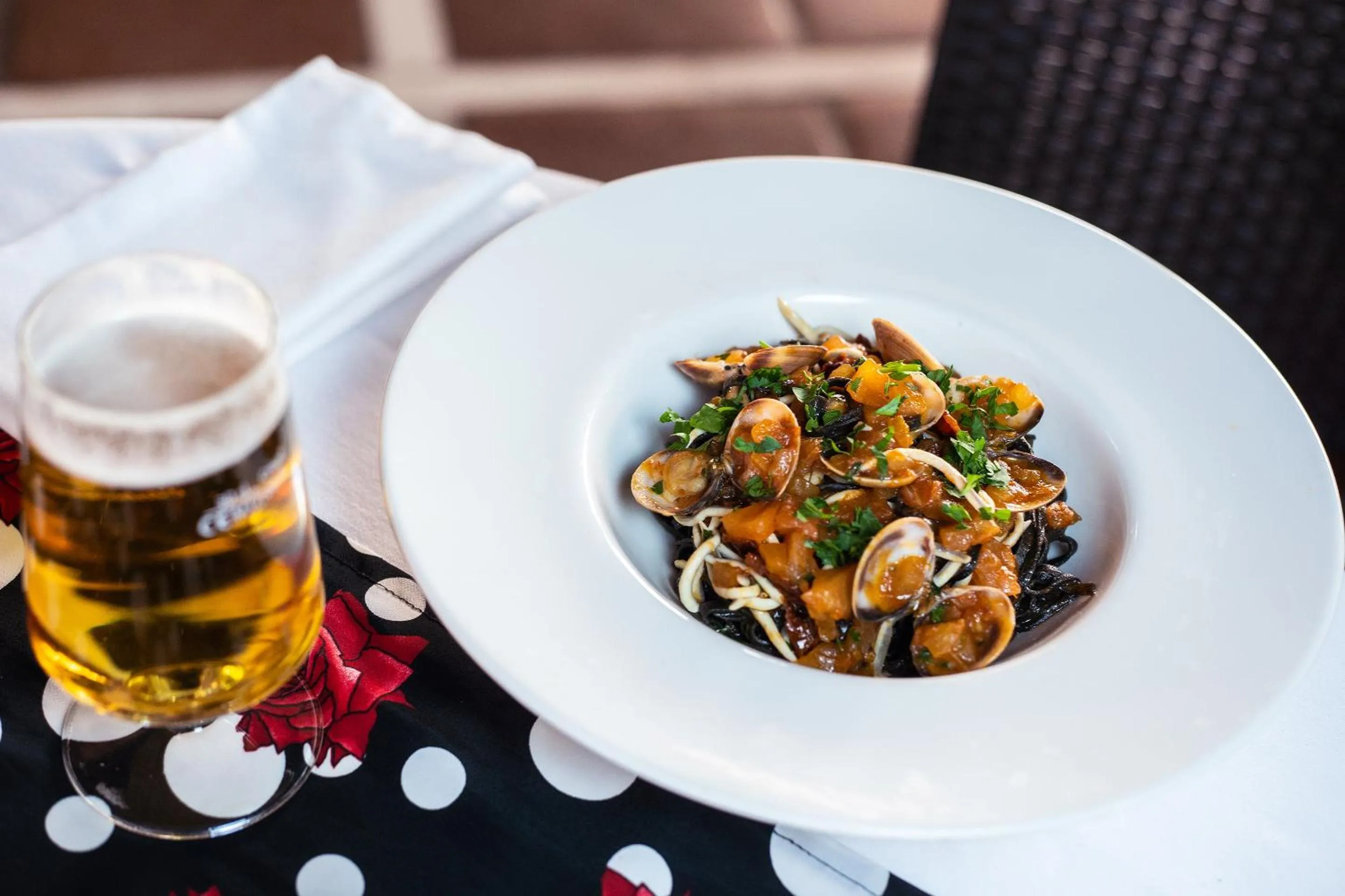 Food and drinks in Ona Alanda Club Marbella