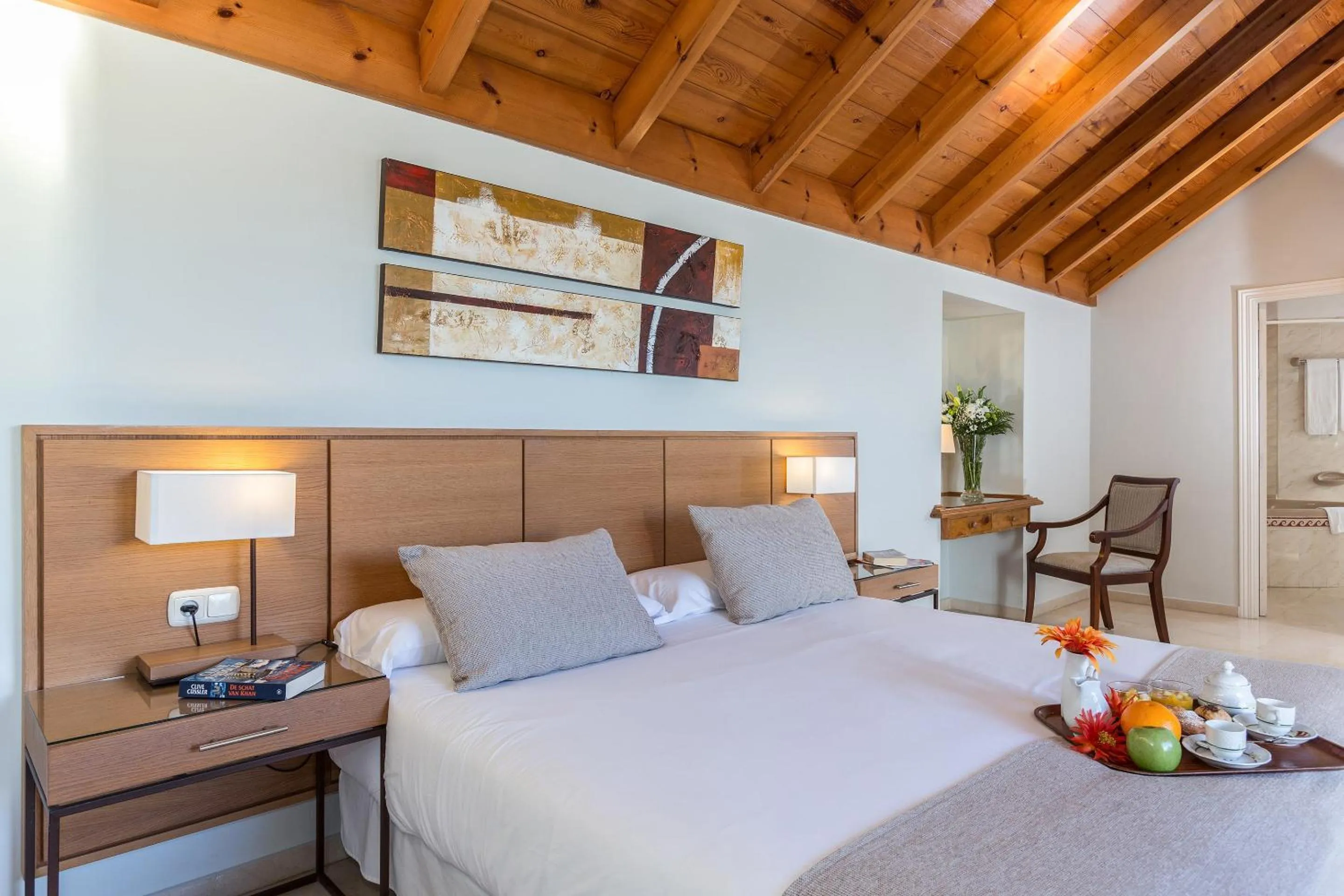 Bed in Ona Alanda Club Marbella