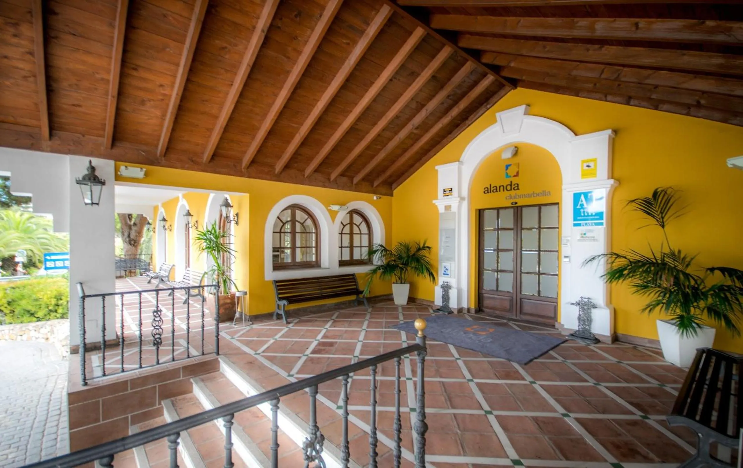 Property building in Ona Alanda Club Marbella