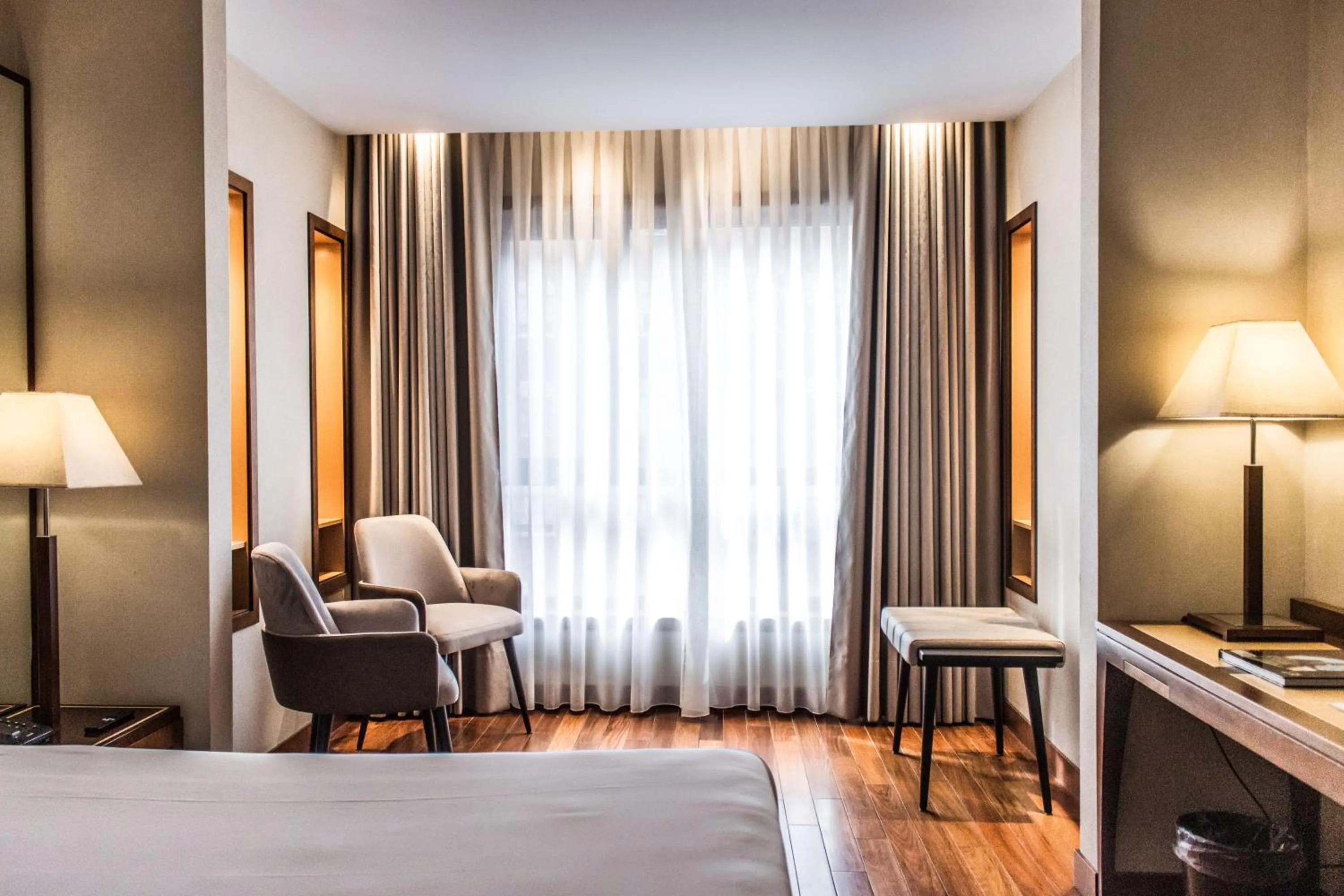 Photo of the whole room, Bed in Eurostars Diana Palace