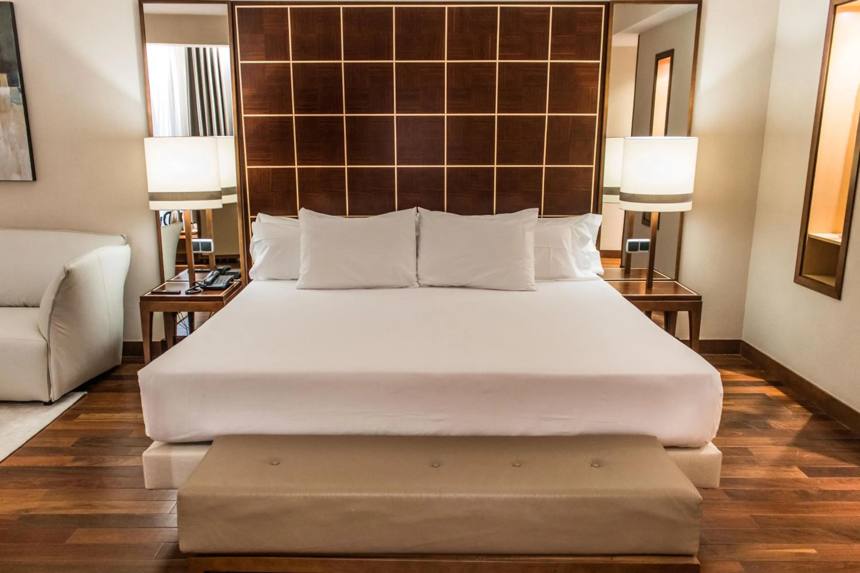 Bedroom, Bed in Eurostars Diana Palace