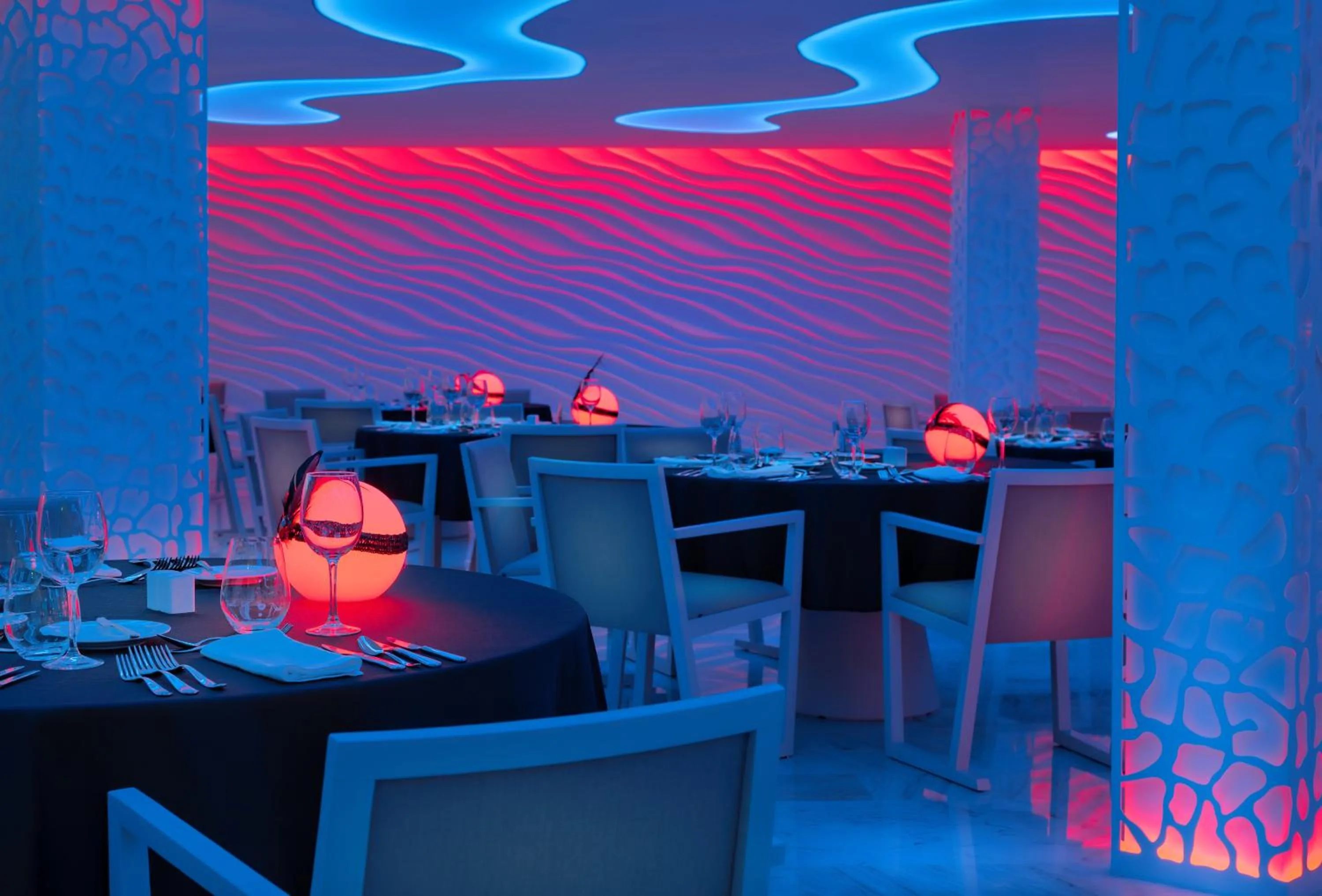 Food and drinks in H10 Conquistador