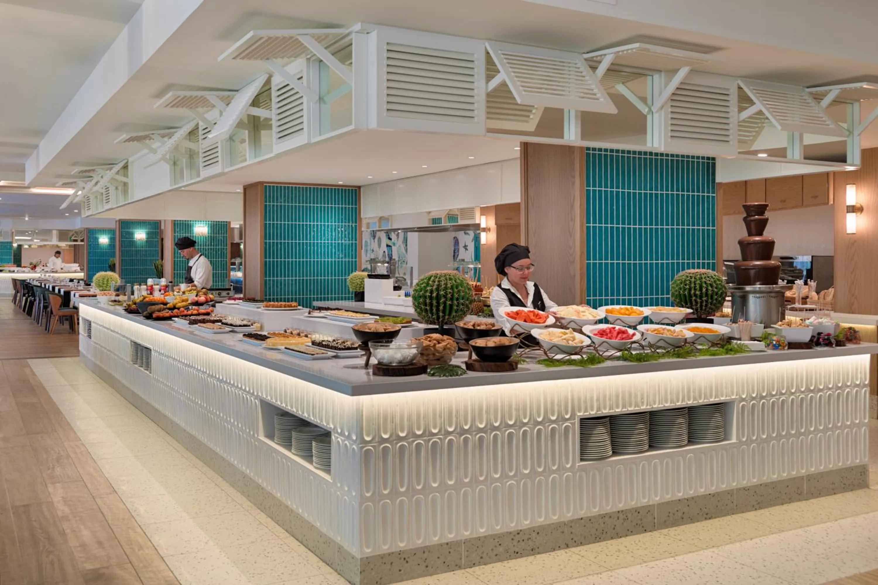 Restaurant/places to eat in H10 Conquistador