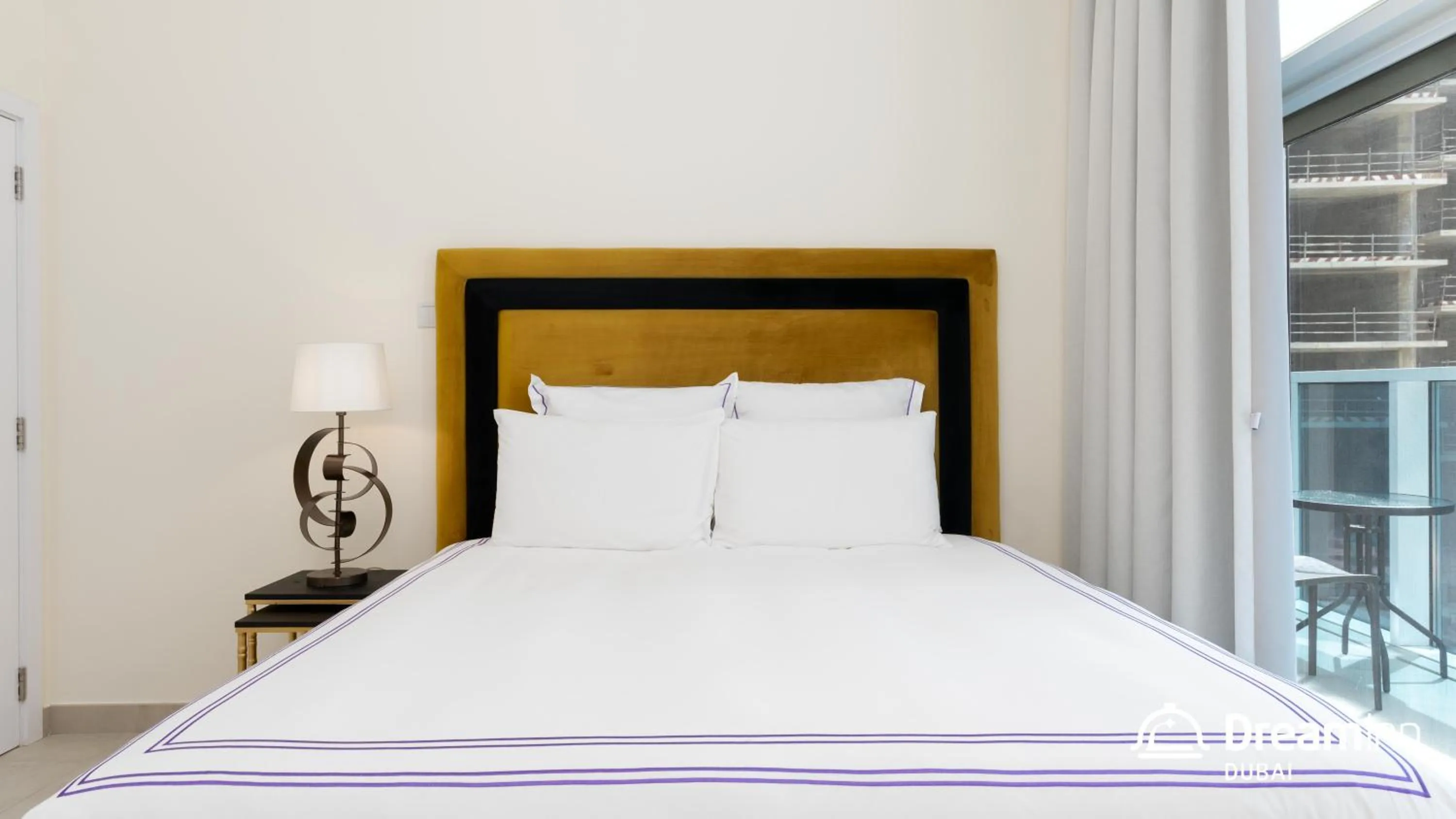 Bedroom in Dream Inn Apartments - Marina Arcade Tower