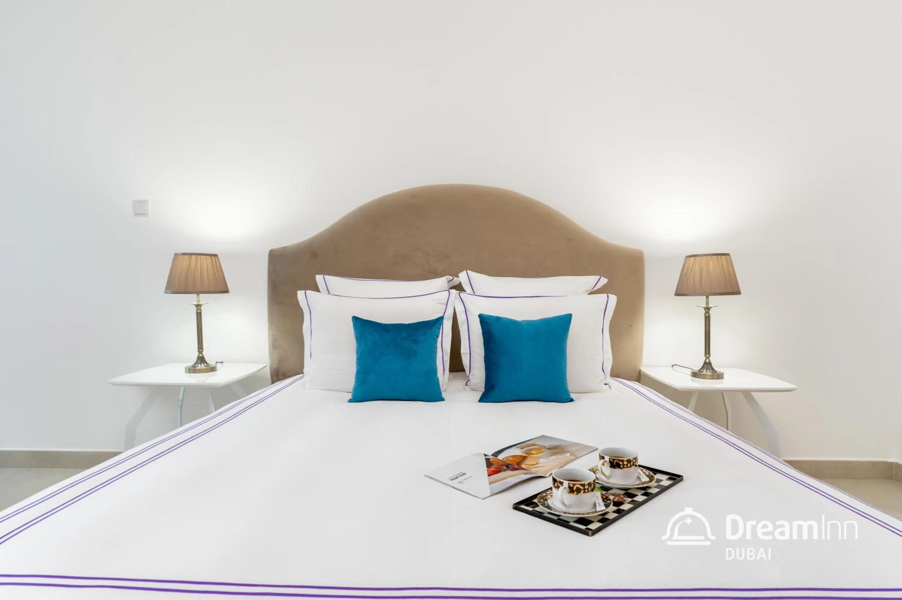 Bed in Dream Inn Apartments - Marina Arcade Tower