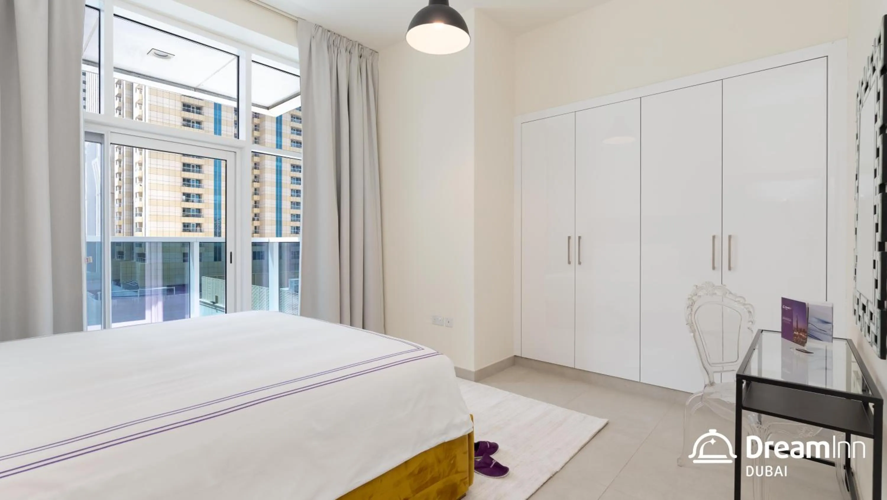 Bedroom in Dream Inn Apartments - Marina Arcade Tower