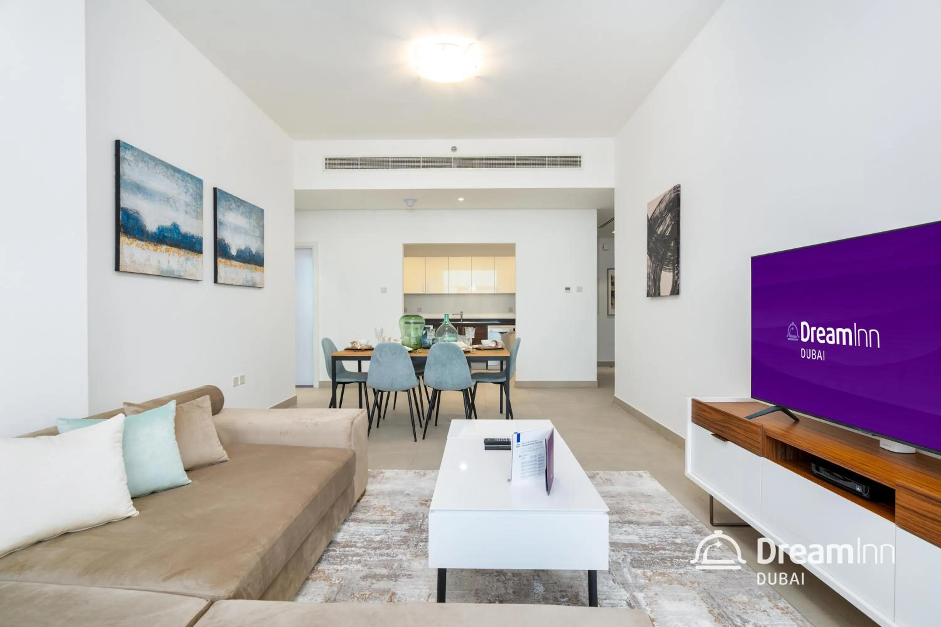 Living room in Dream Inn Apartments - Marina Arcade Tower