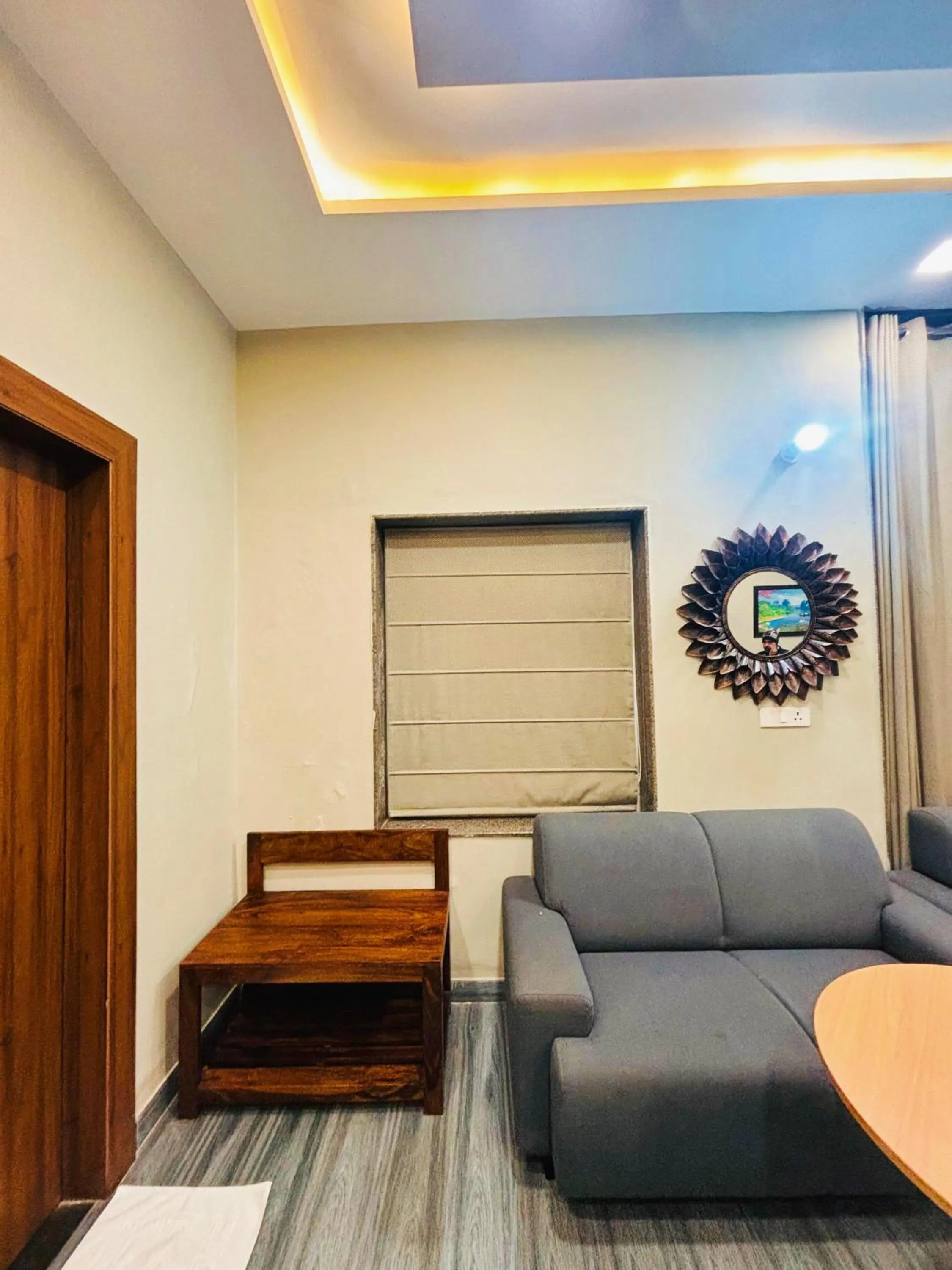 Seating area in Vinn Amar Vilas by Vesta