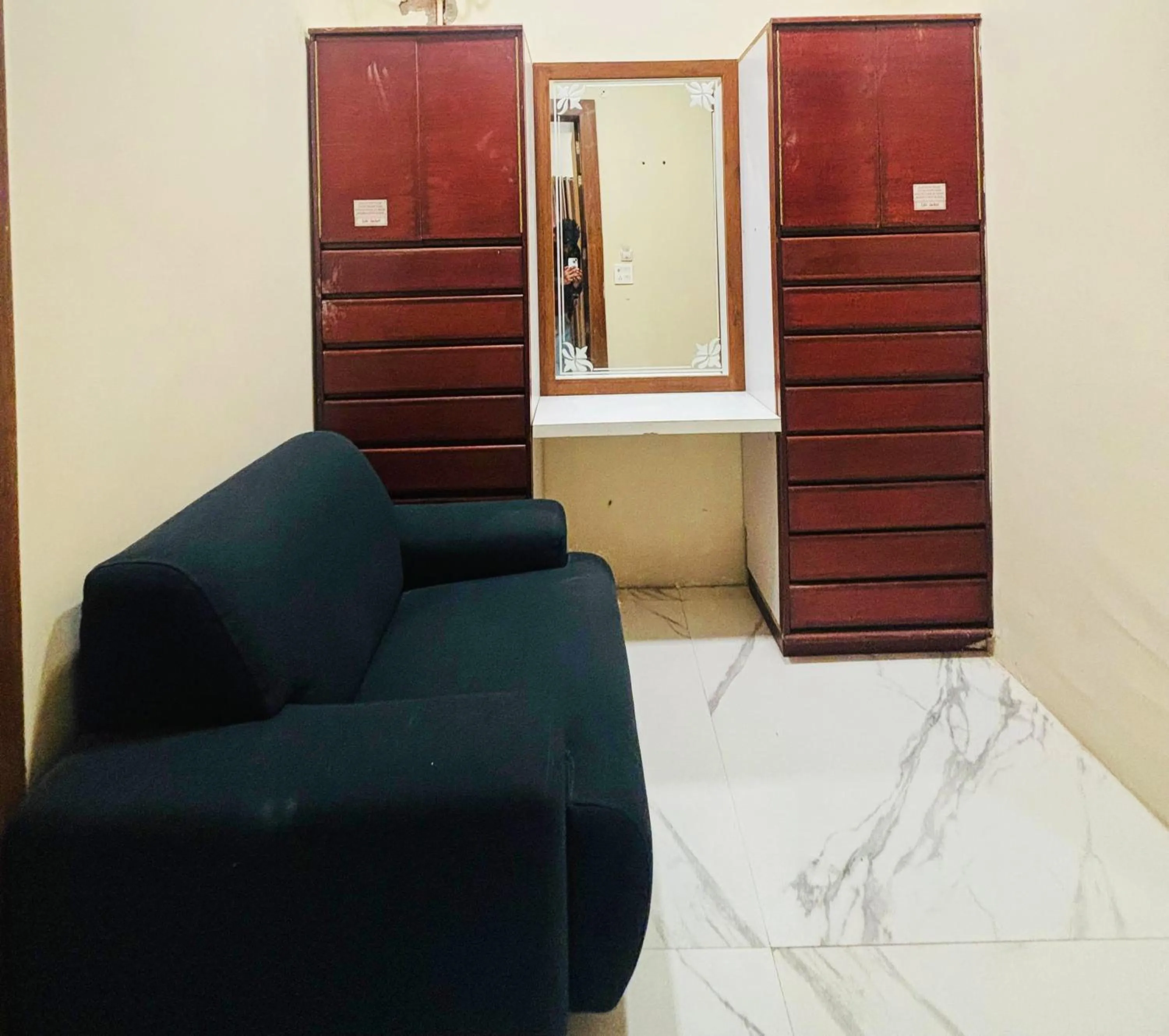 Living room in Vinn Amar Vilas by Vesta