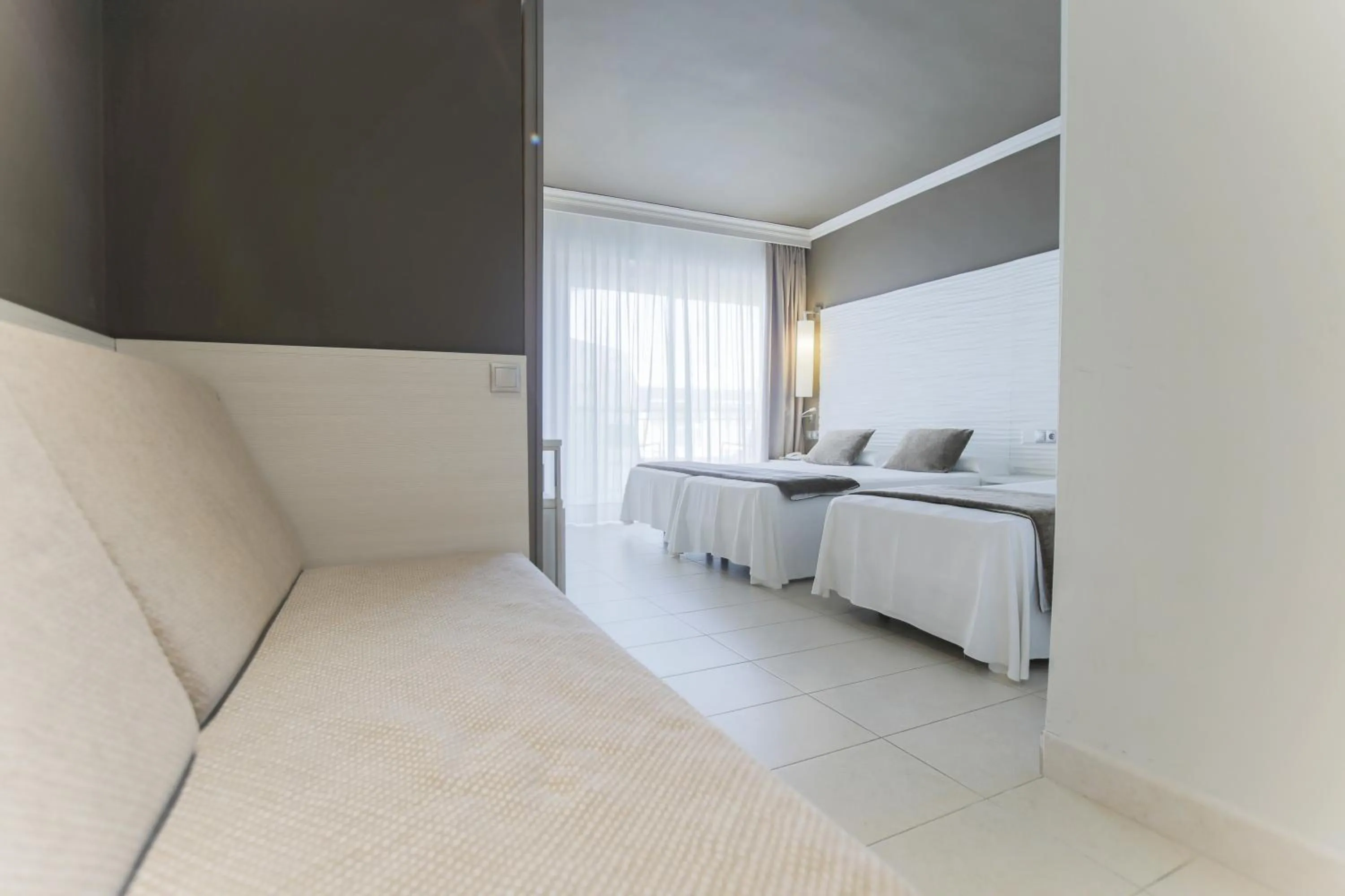 Bed in Hotel Augustus