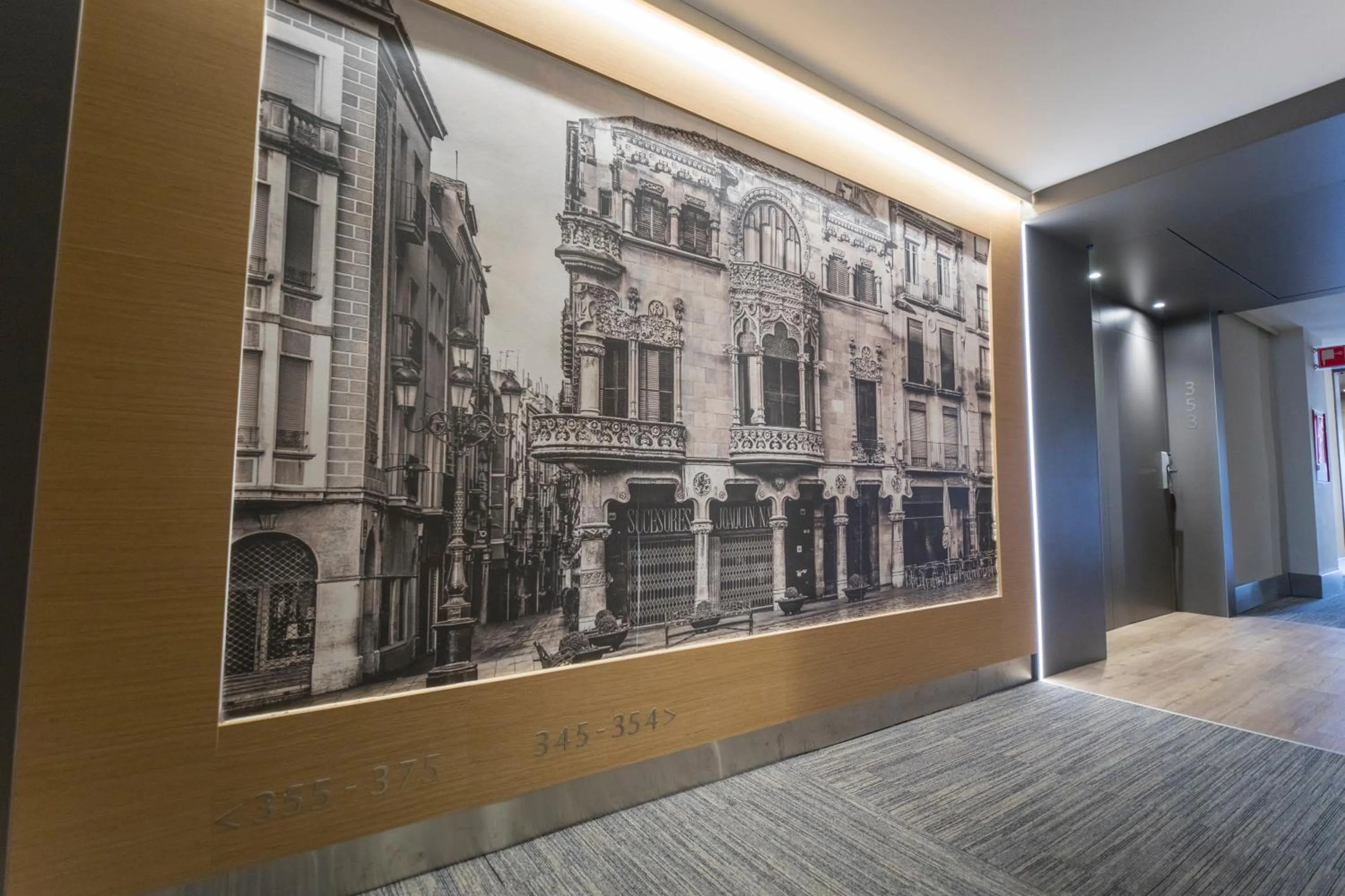 Decorative detail in Hotel Augustus