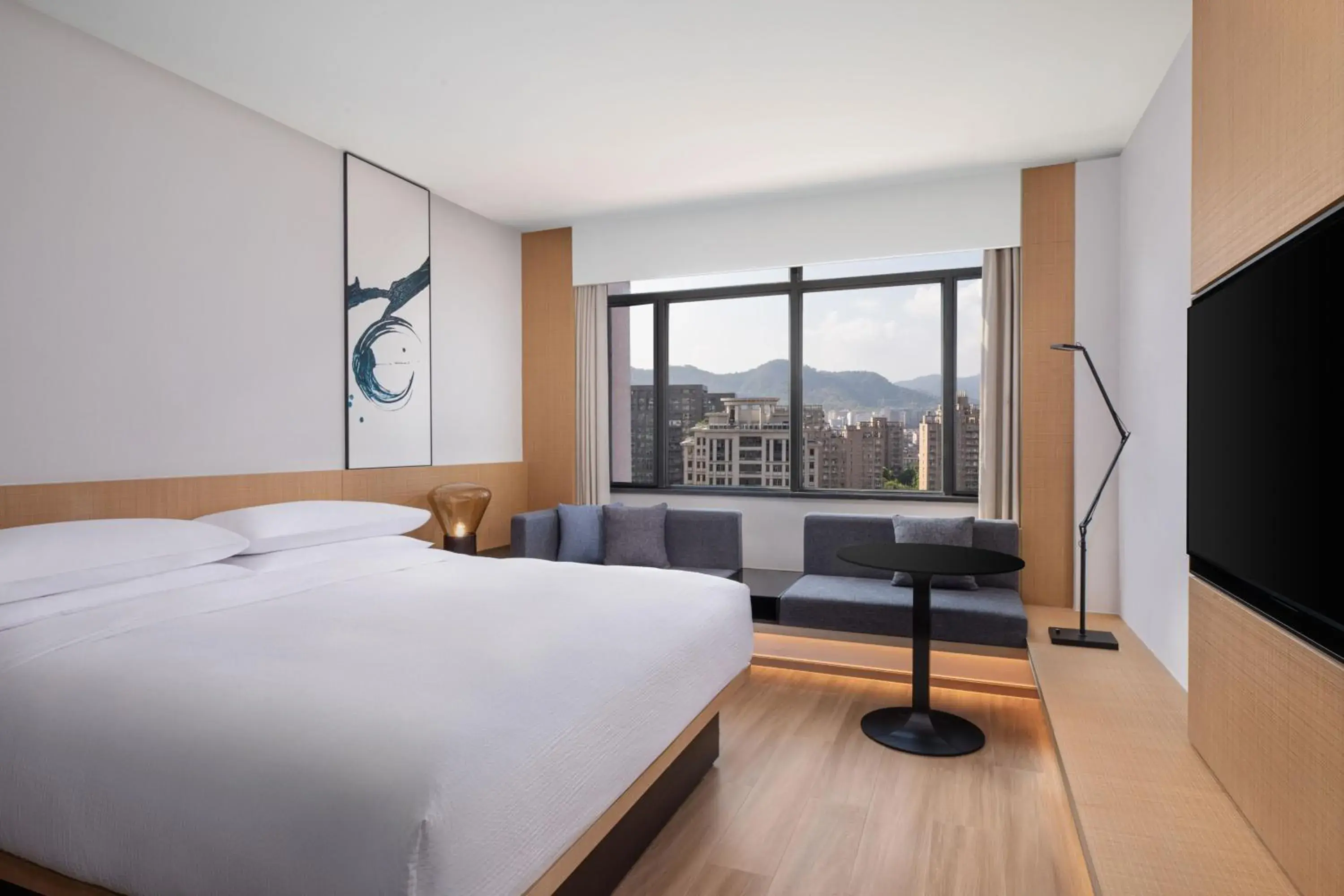 Superior King Room with City View in Fairfield by Marriott Hangzhou Xihu District Superior King Room with City View in Fairfield by Marriott Hangzhou Xihu District