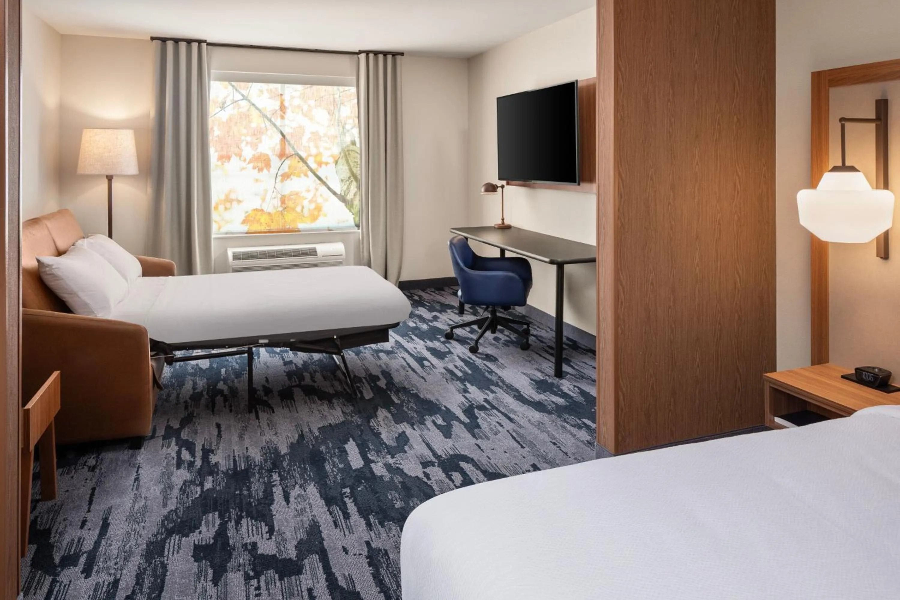 Photo of the whole room, Bed in Fairfield by Marriott Inn & Suites Yankton