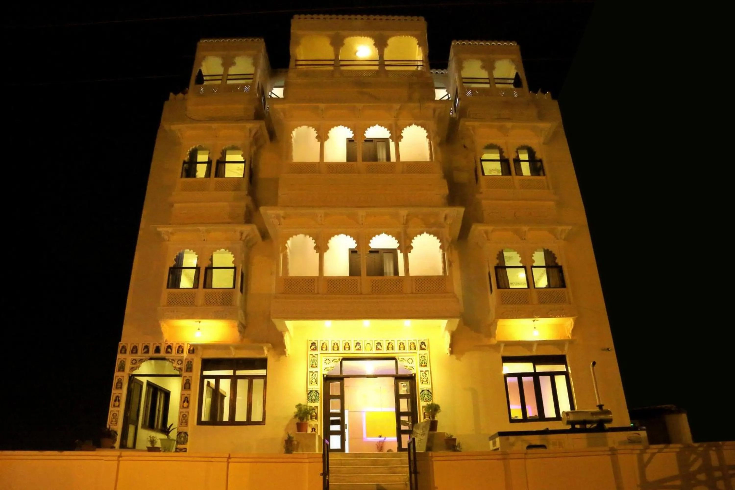 Facade/entrance, Property Building in Hotel Royal Pratap Niwas