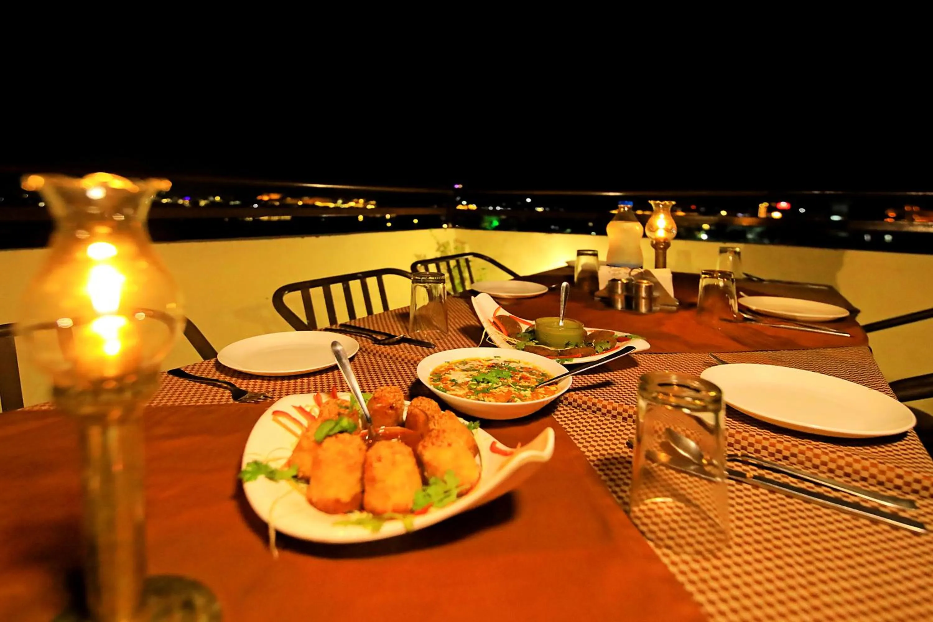 Food and drinks in Hotel Royal Pratap Niwas