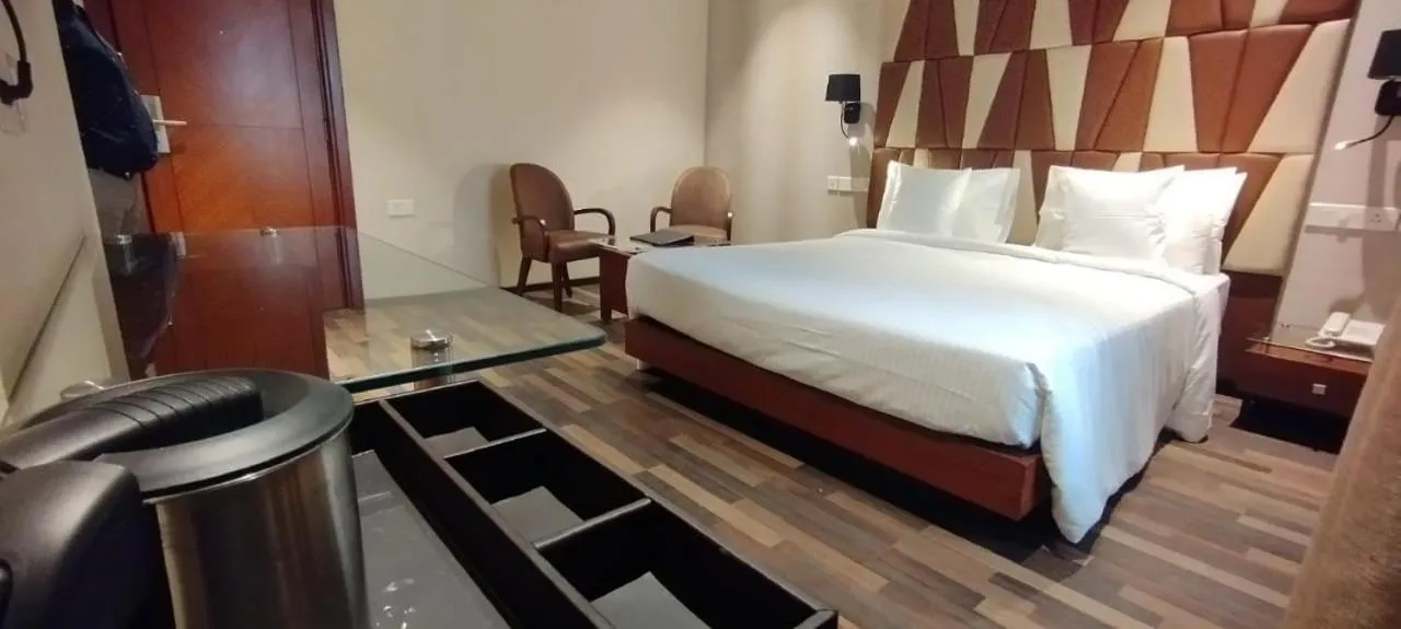 Bed in Adiva Residency Beacon, Grant Road, Mumbai