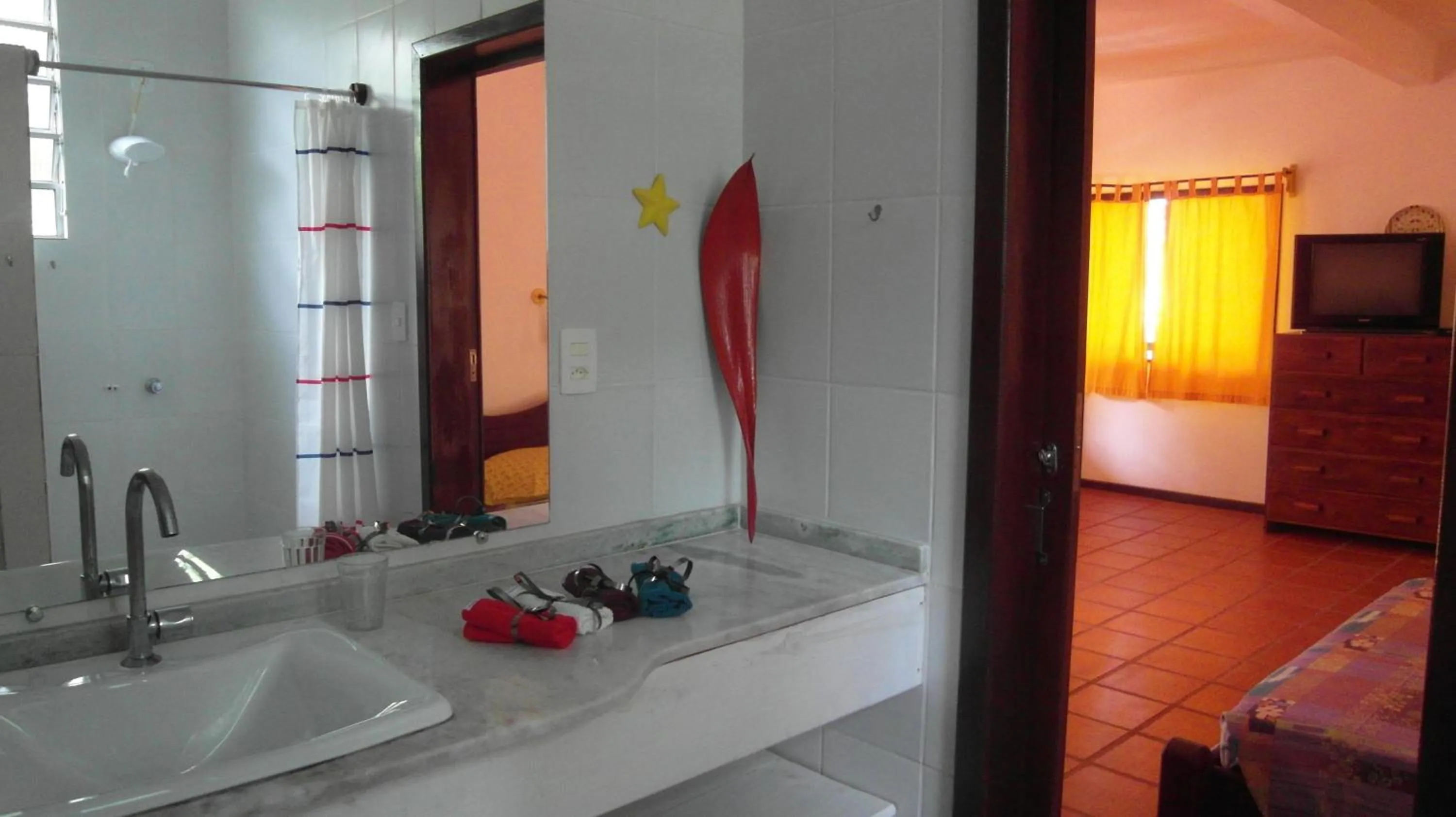 Bathroom in Pousada Casa da Edinha