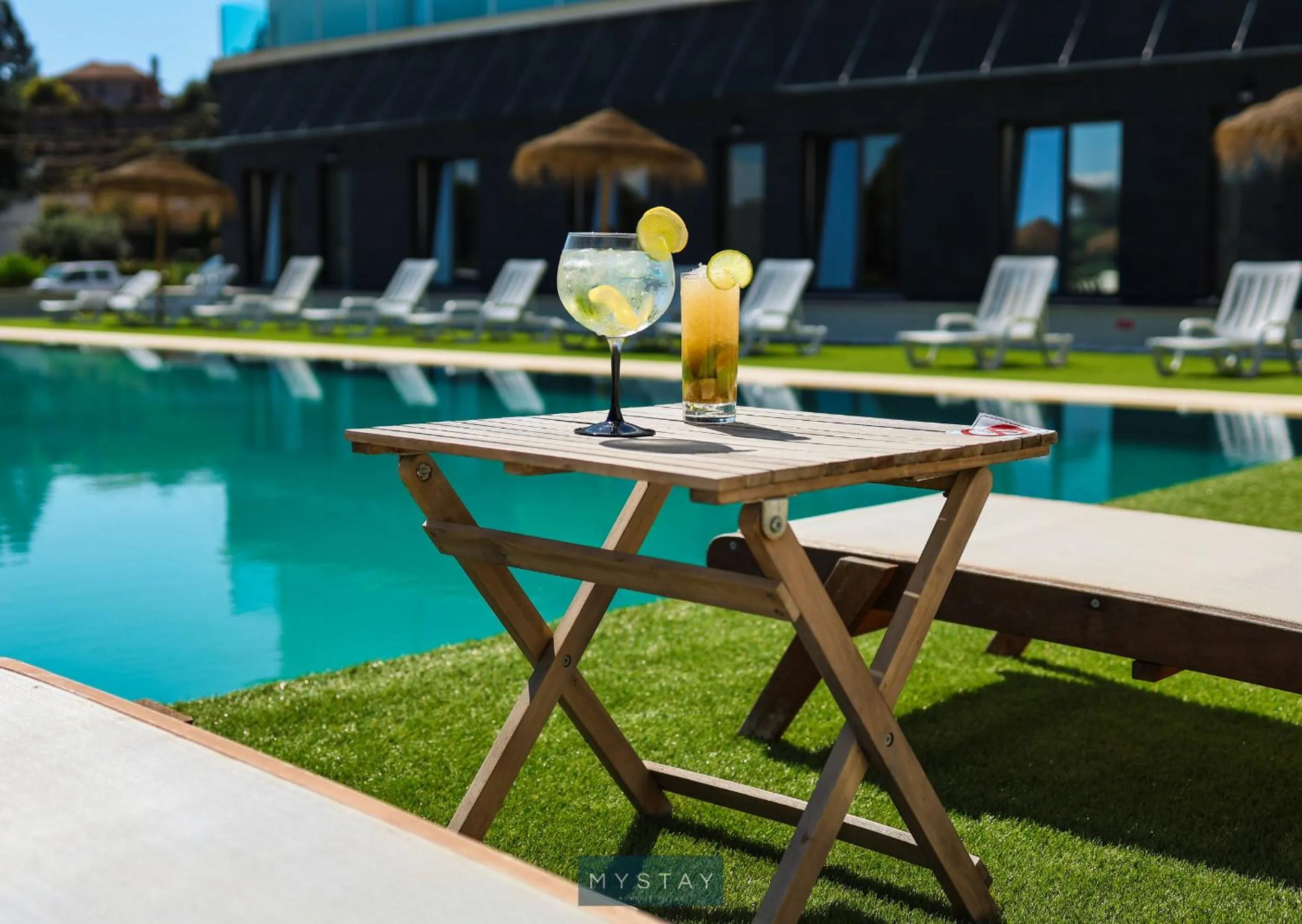 Swimming pool in Hotel Lena Village