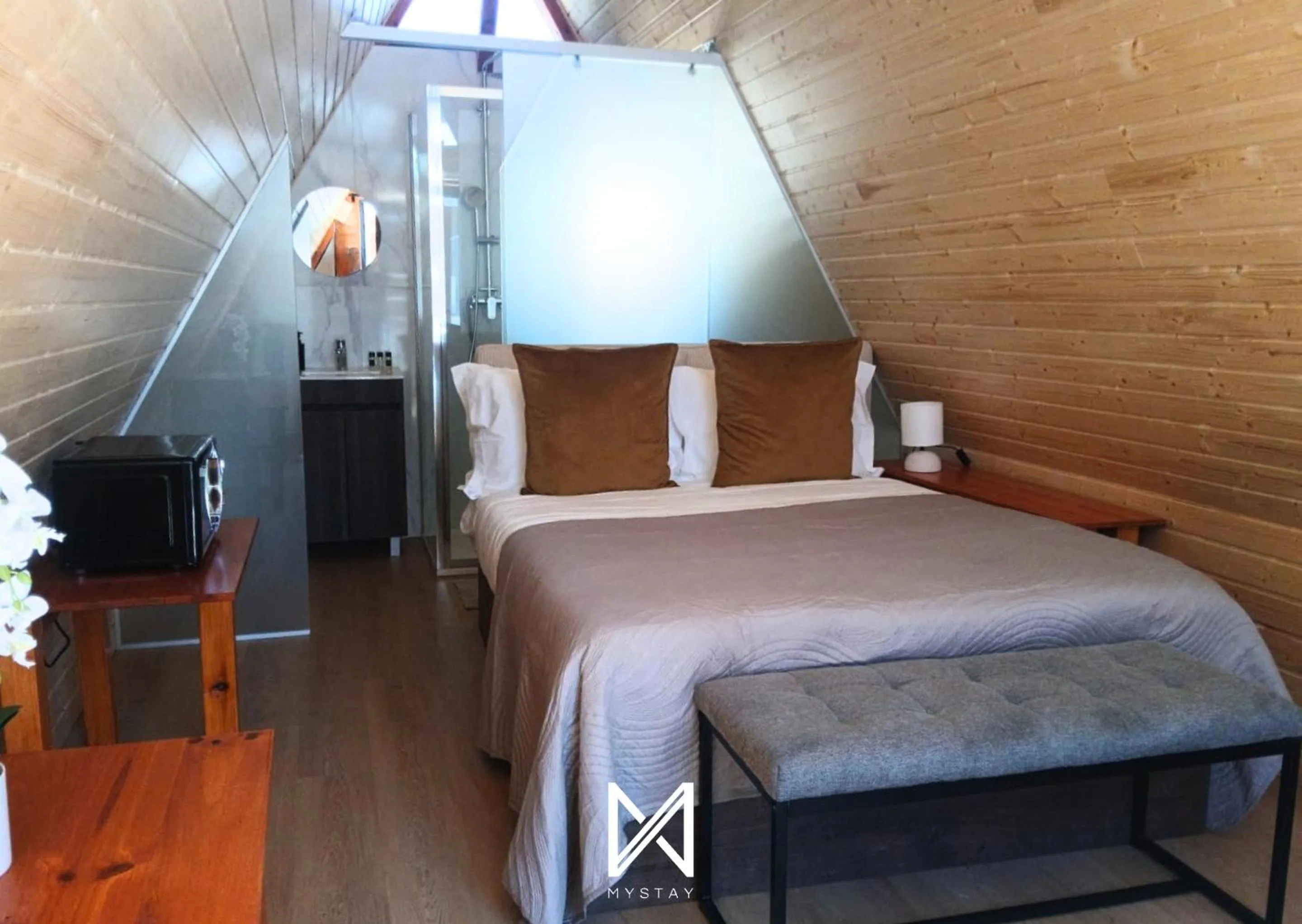 Bed in Hotel Lena Village