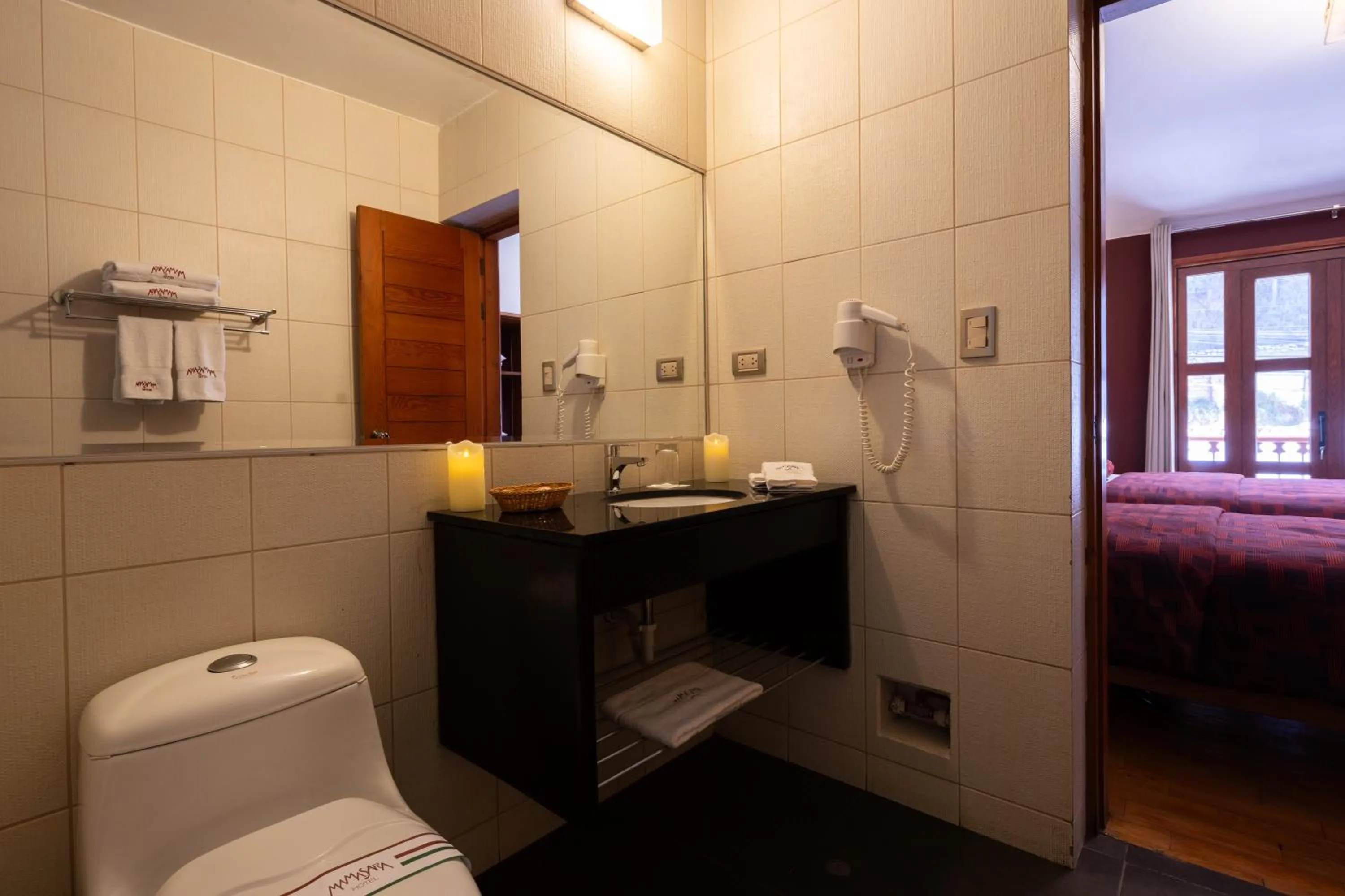 Bathroom in Mamasara Cusco