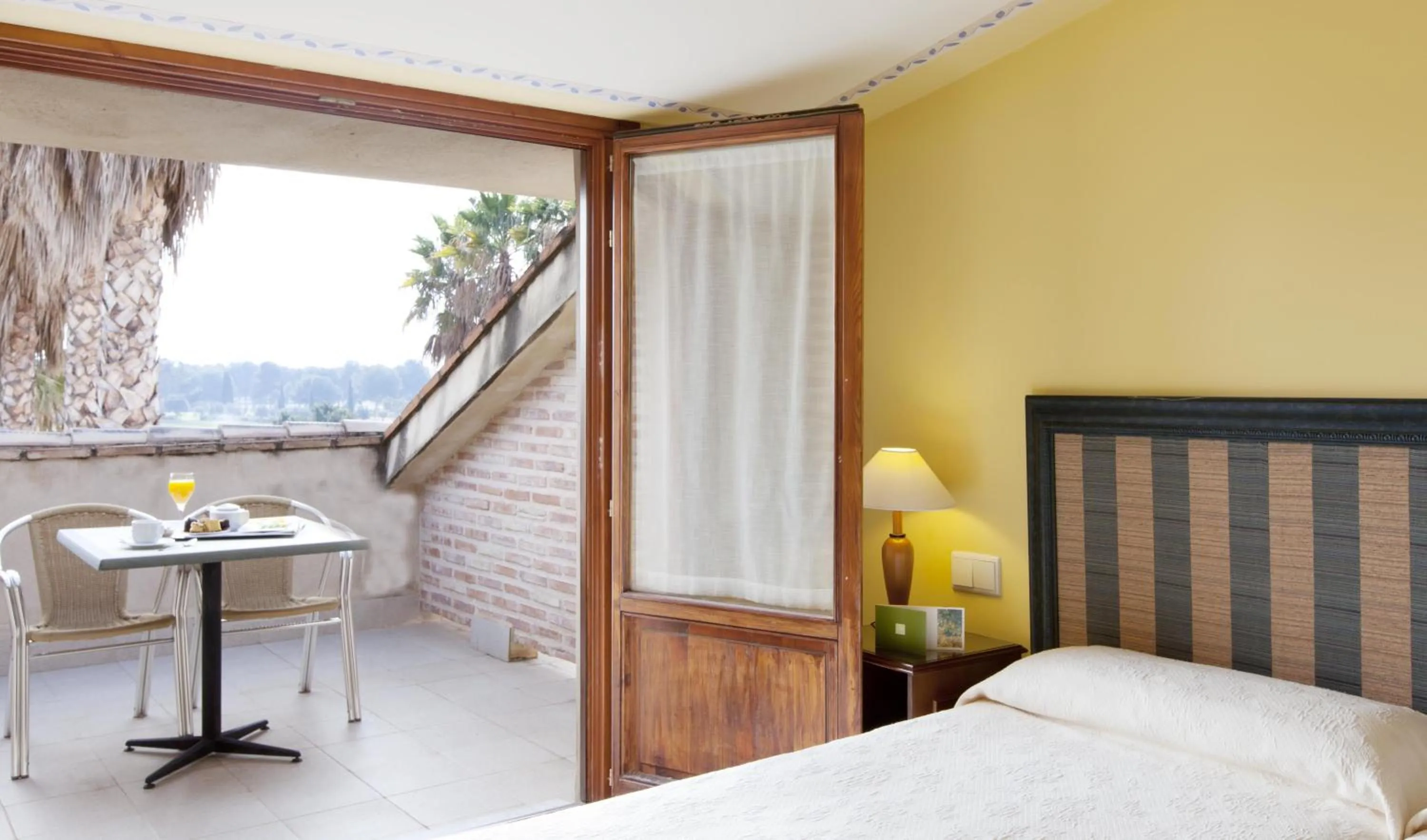 Photo of the whole room, Bed in Ad Hoc Parque