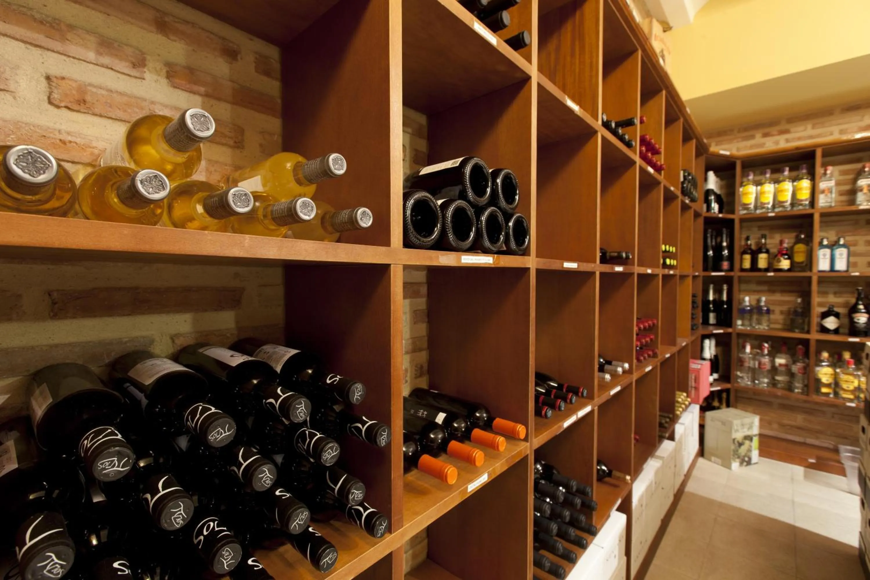 Other in Ad Hoc Parque