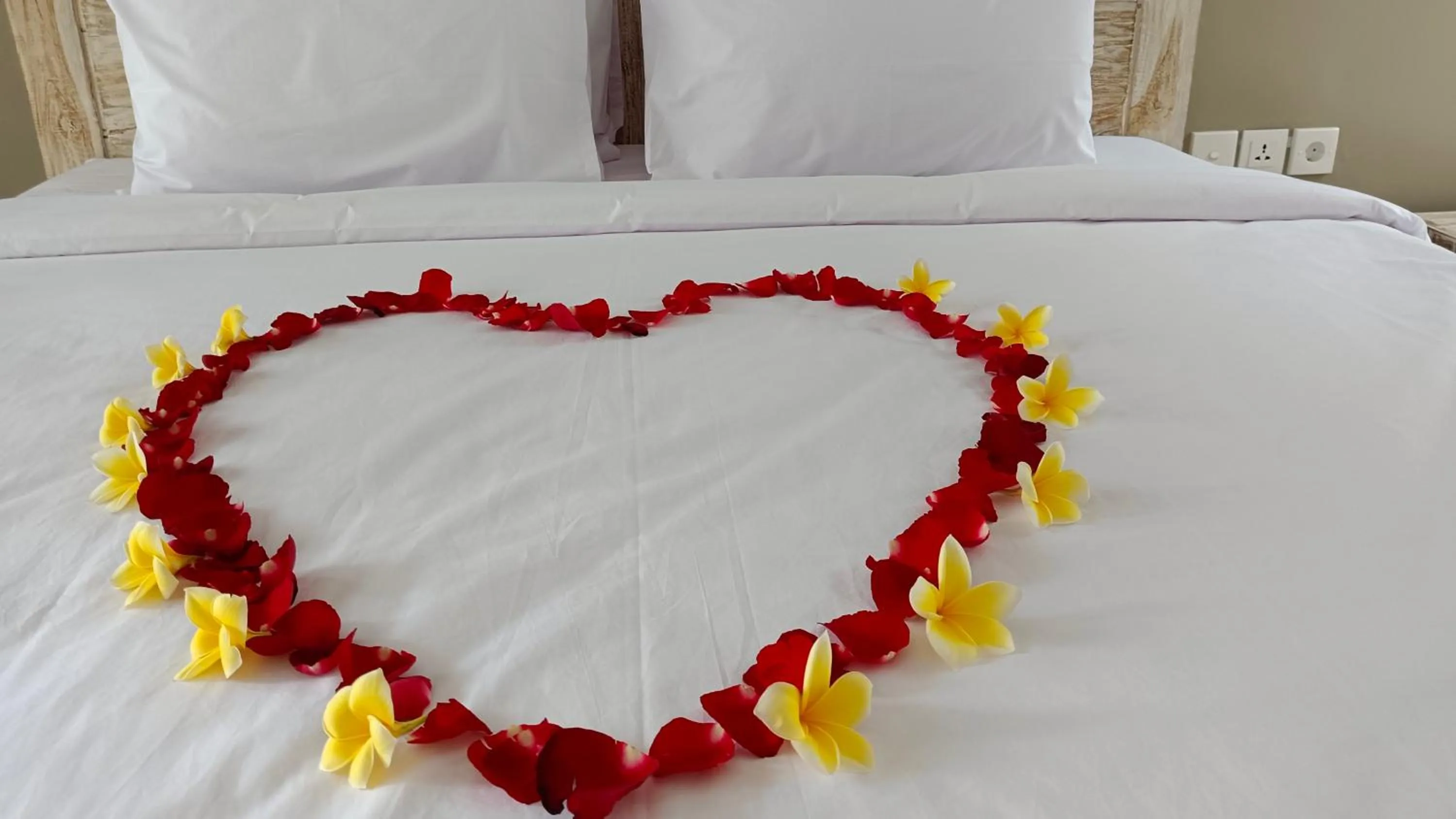 Bed in Kubu Garden Suites & Villas Nusa Dua