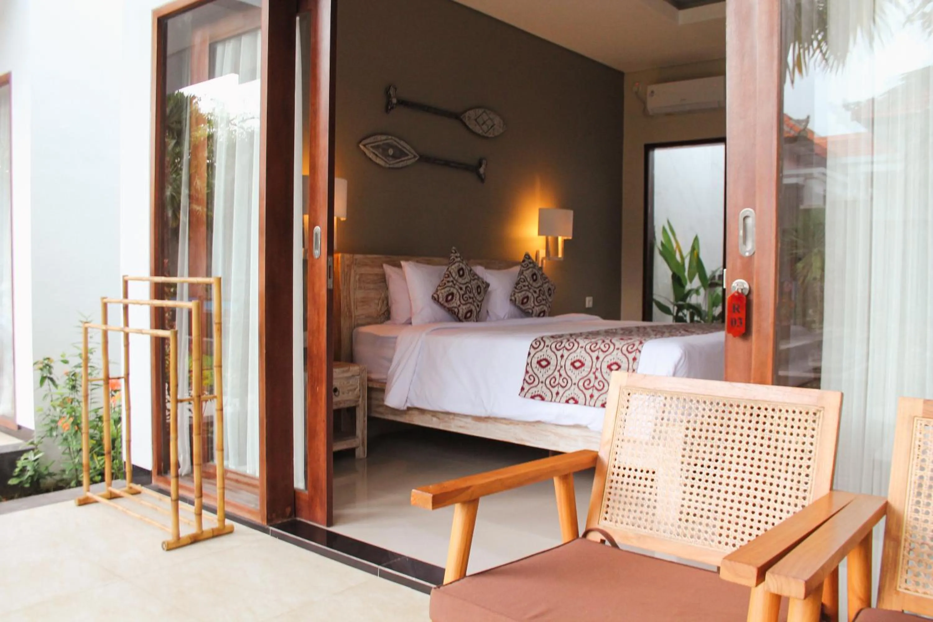 Balcony/Terrace, Bed in Kubu Garden Suites & Villas Nusa Dua