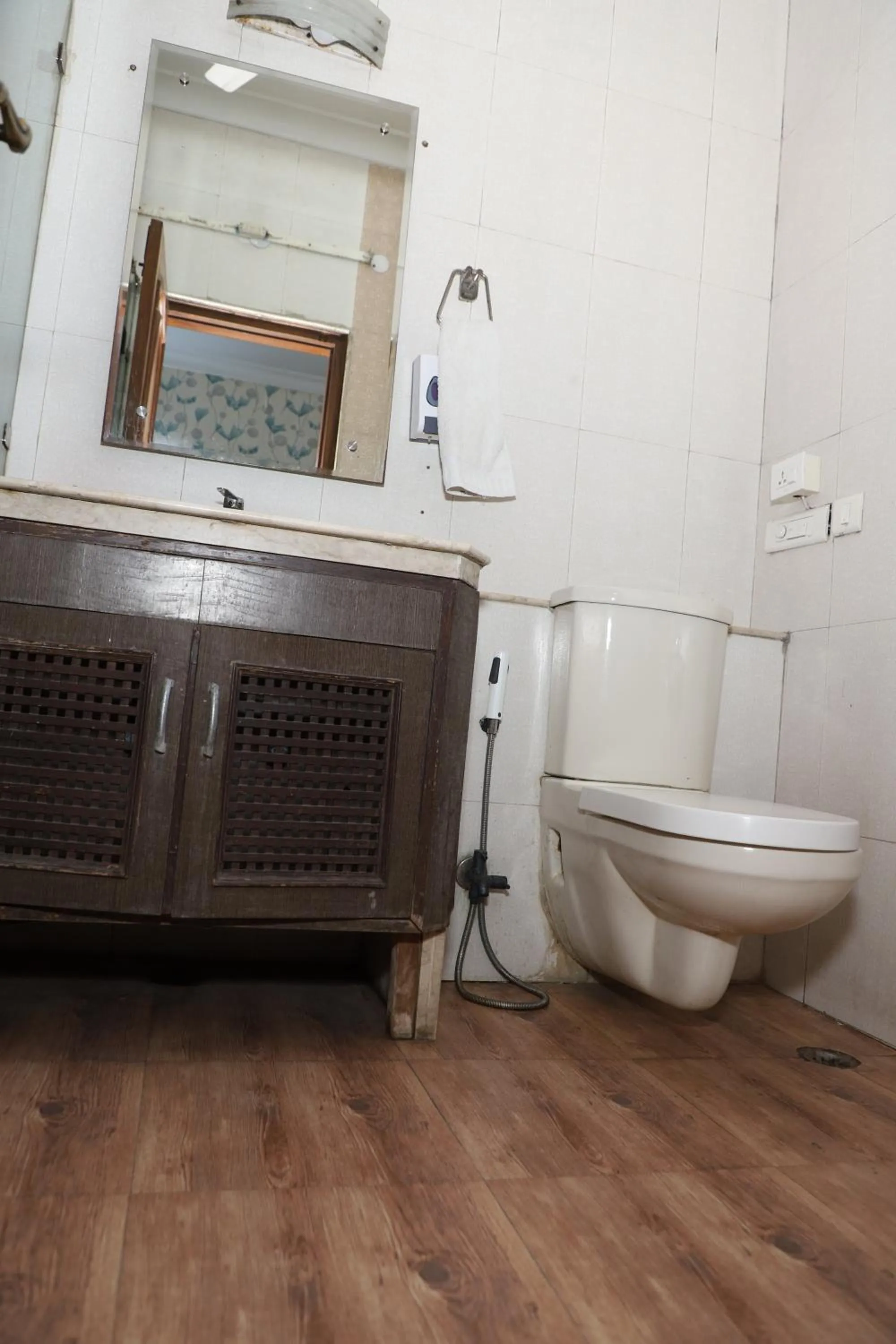 Bathroom in Hotel Ashray Noida