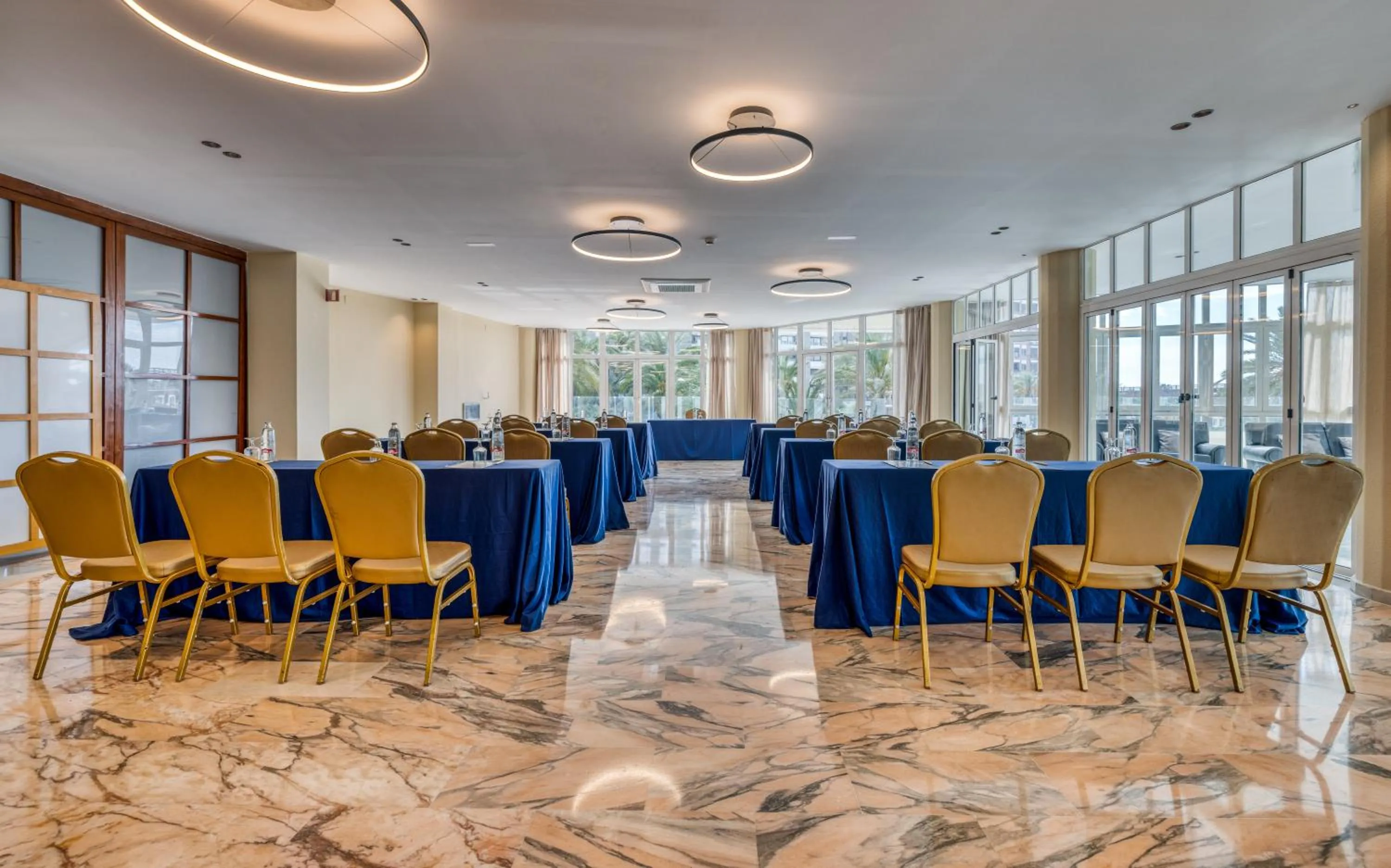 Banquet/Function facilities in Ohtels Gran Hotel Almeria