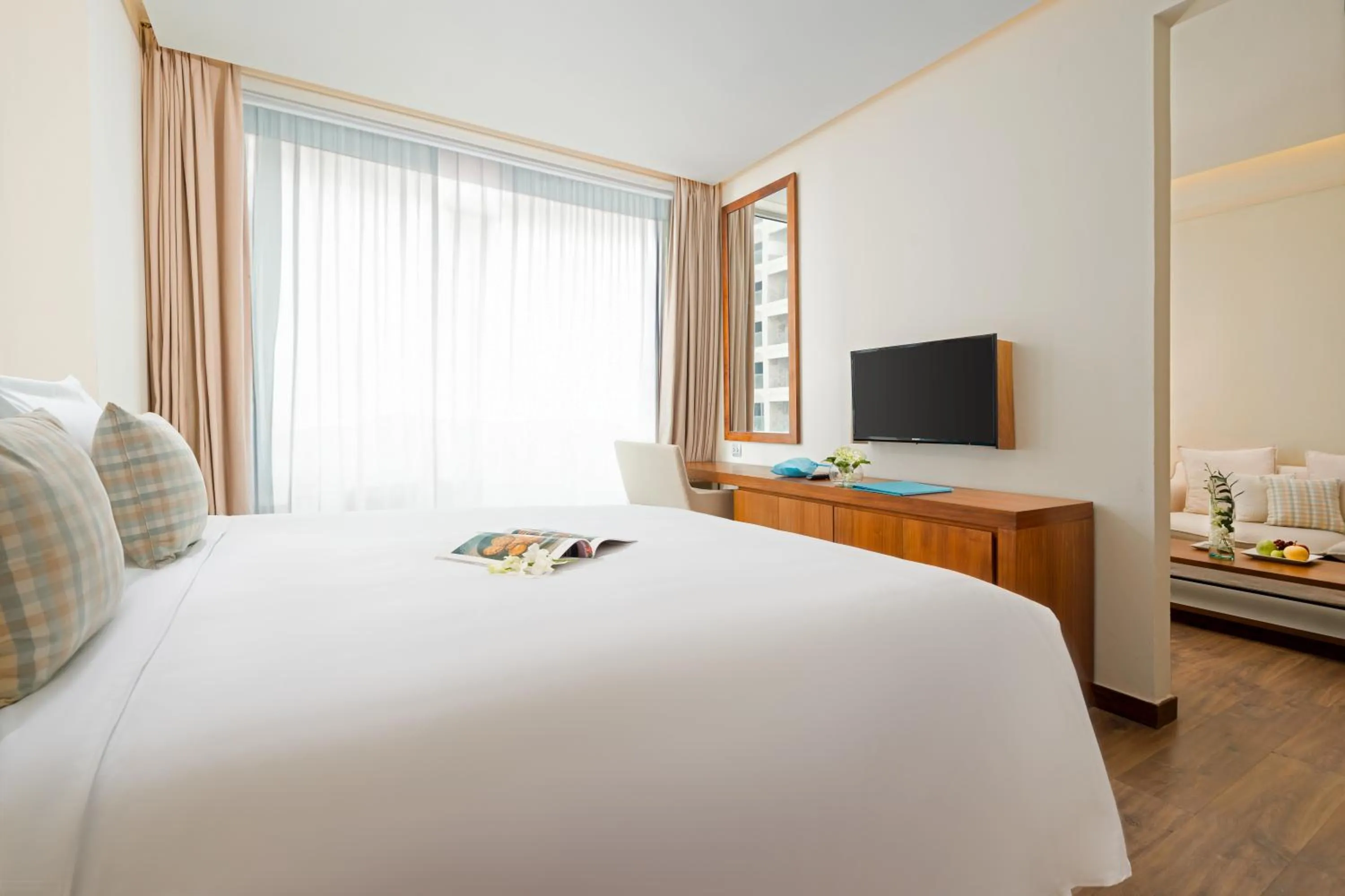 Bedroom, Bed in A La Carte Da Nang Beach