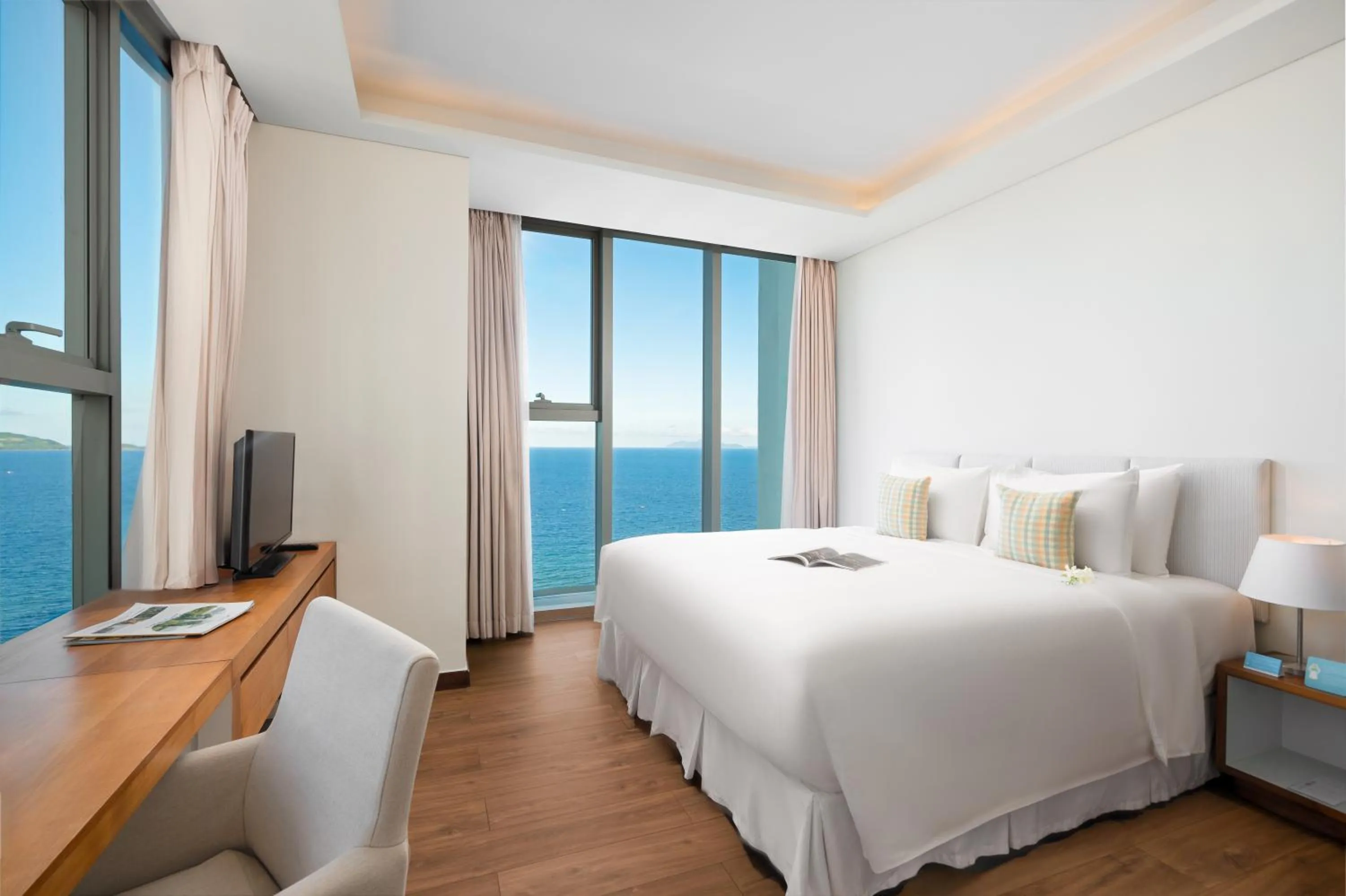 Bed in A La Carte Da Nang Beach