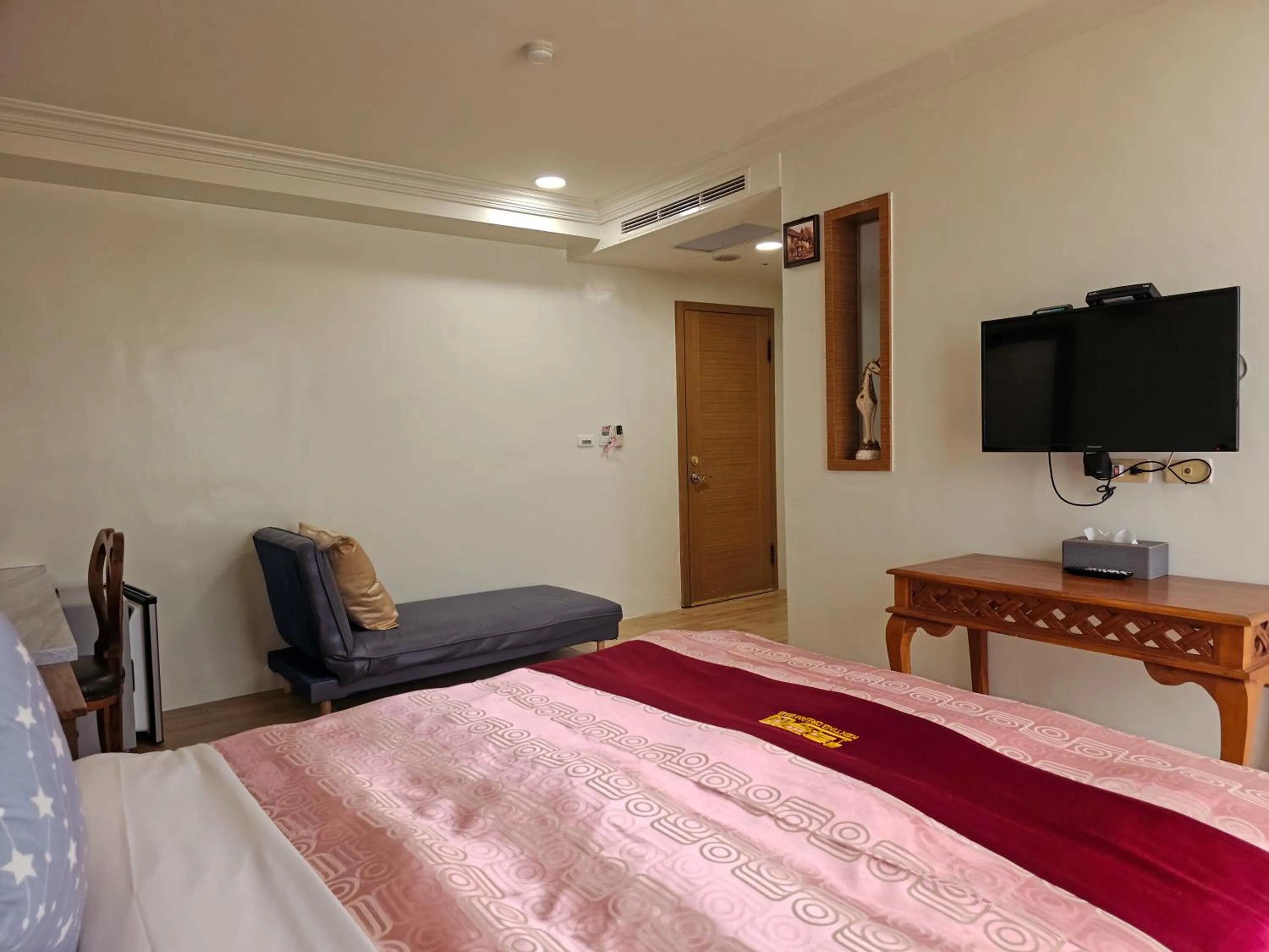 Photo of the whole room, Bed in Kenting Dream Hotel