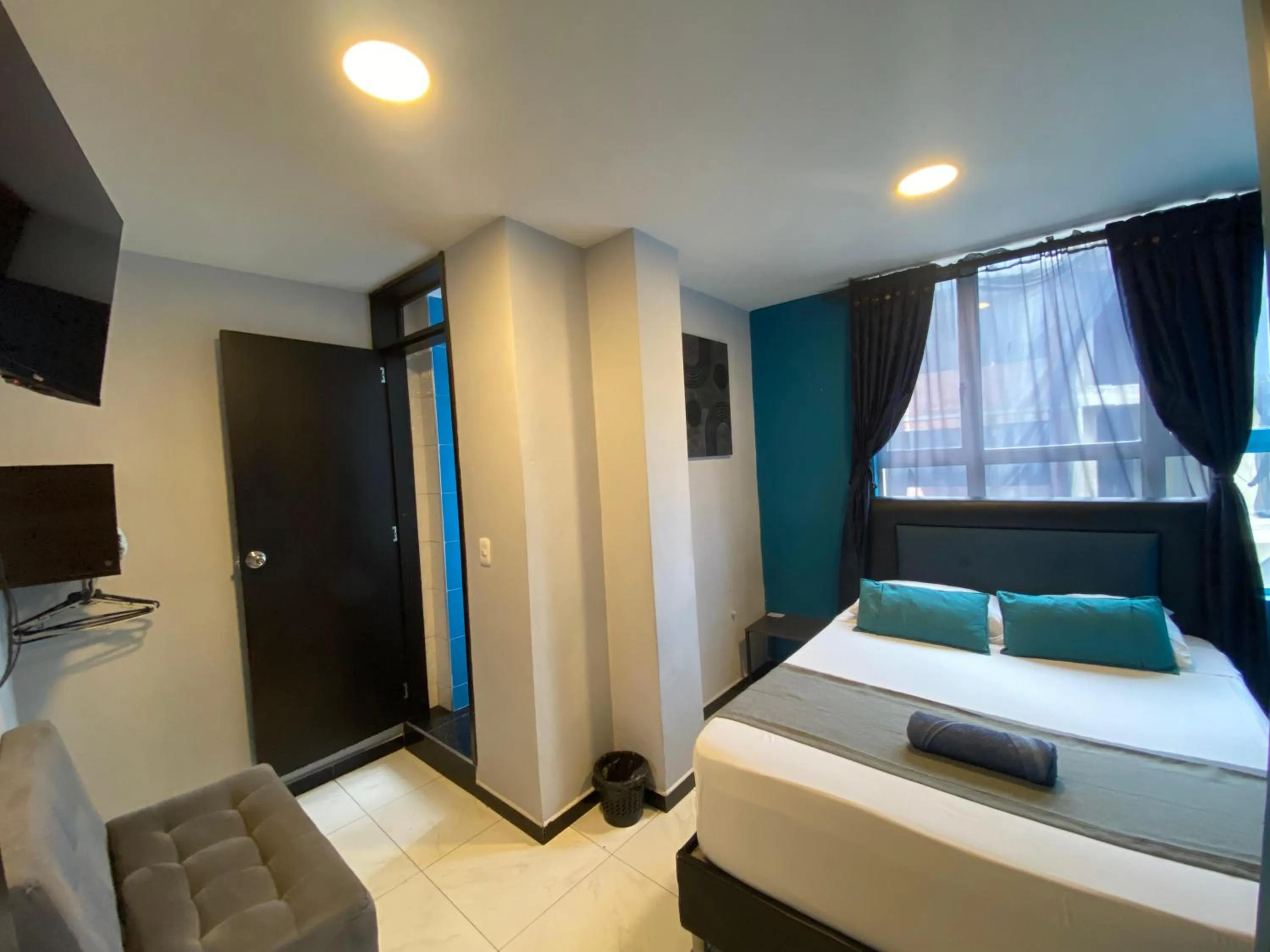 Bedroom, Bed in Hotel HILLS BOGOTA